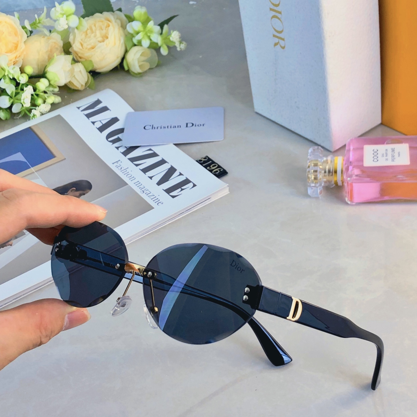 。。Dio*辣妹墨镜女美式网红款椭圆无边框小脸个性防紫外线遮阳太阳眼镜