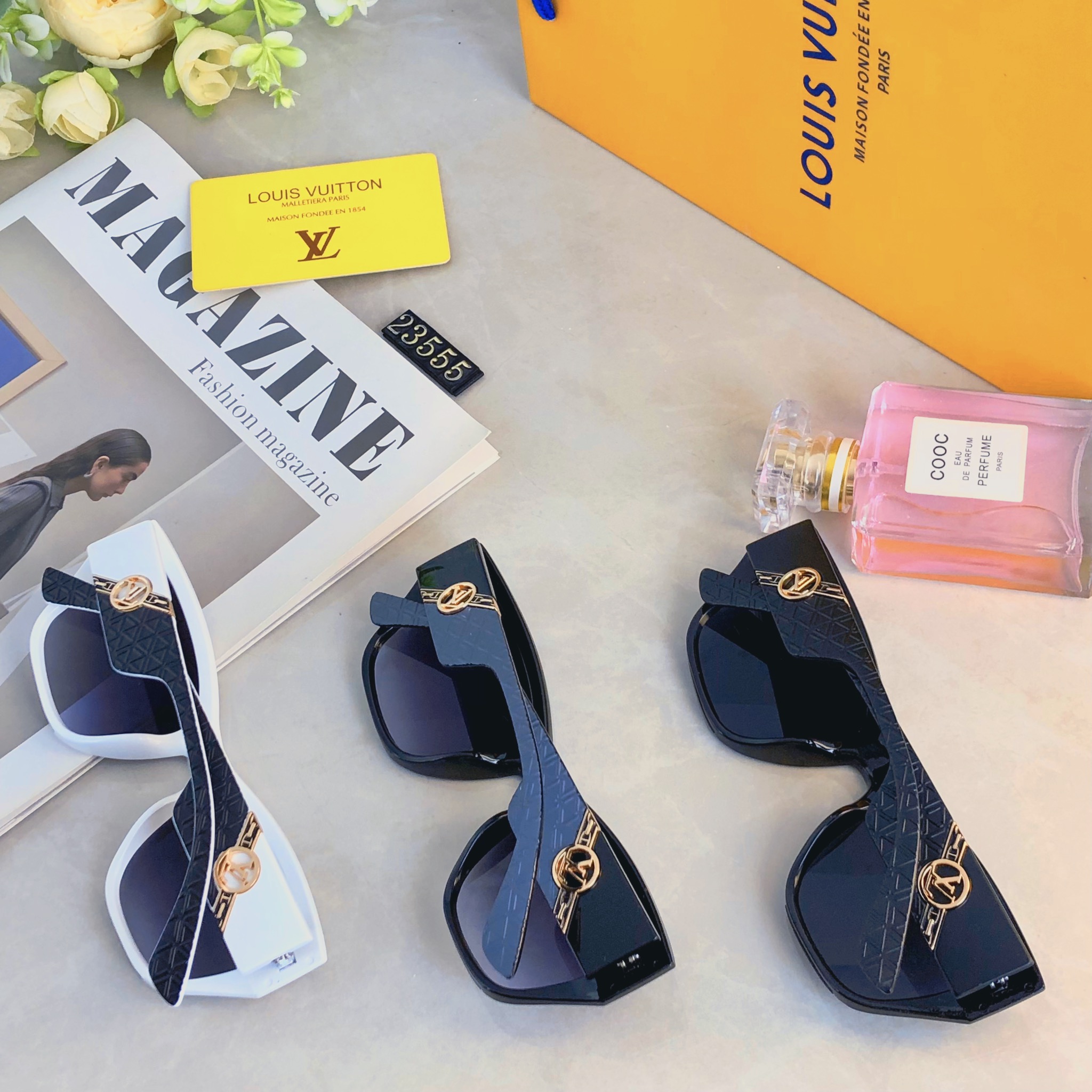 。。Louis vuitto*韩版方形墨镜个性新款太阳眼镜圆脸凹造型时髦高级感太阳镜