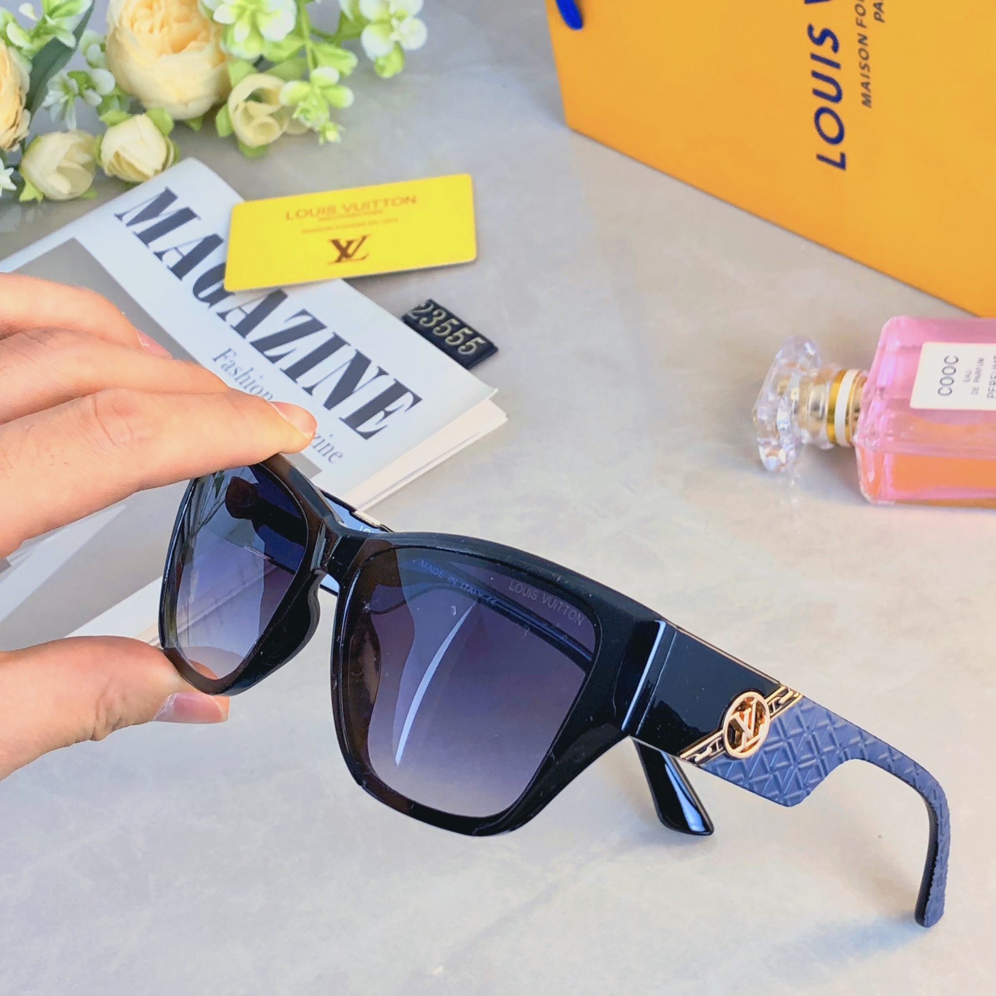 。。Louis vuitto*韩版方形墨镜个性新款太阳眼镜圆脸凹造型时髦高级感太阳镜