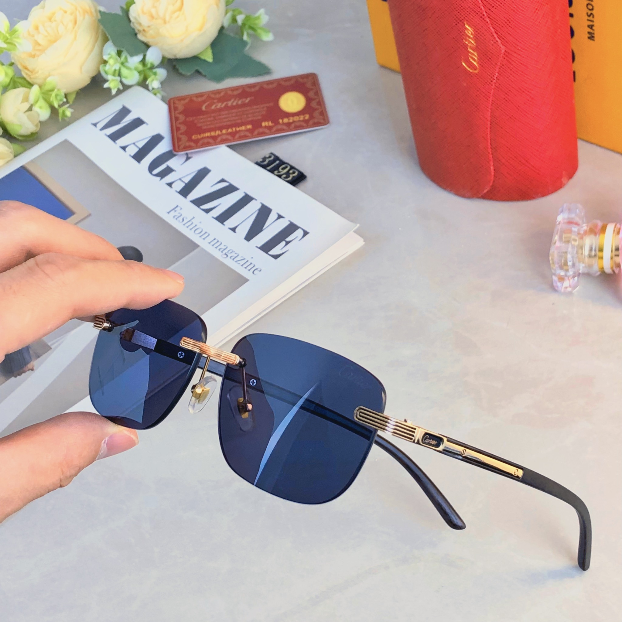 。。Cartie*欧美方形前卫个性小框太阳眼镜女ins无框超酷网红墨镜防紫外线男