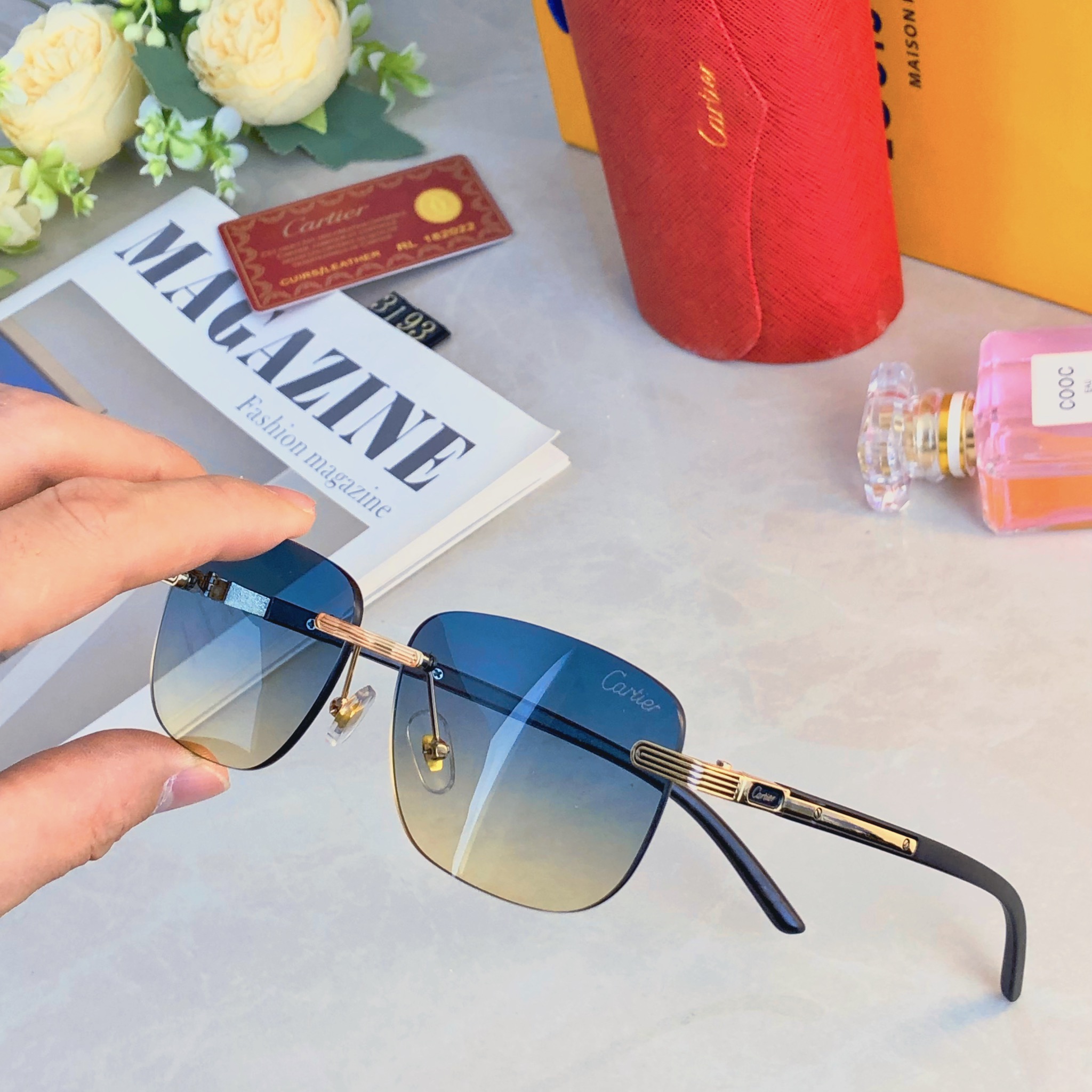 。。Cartie*欧美方形前卫个性小框太阳眼镜女ins无框超酷网红墨镜防紫外线男