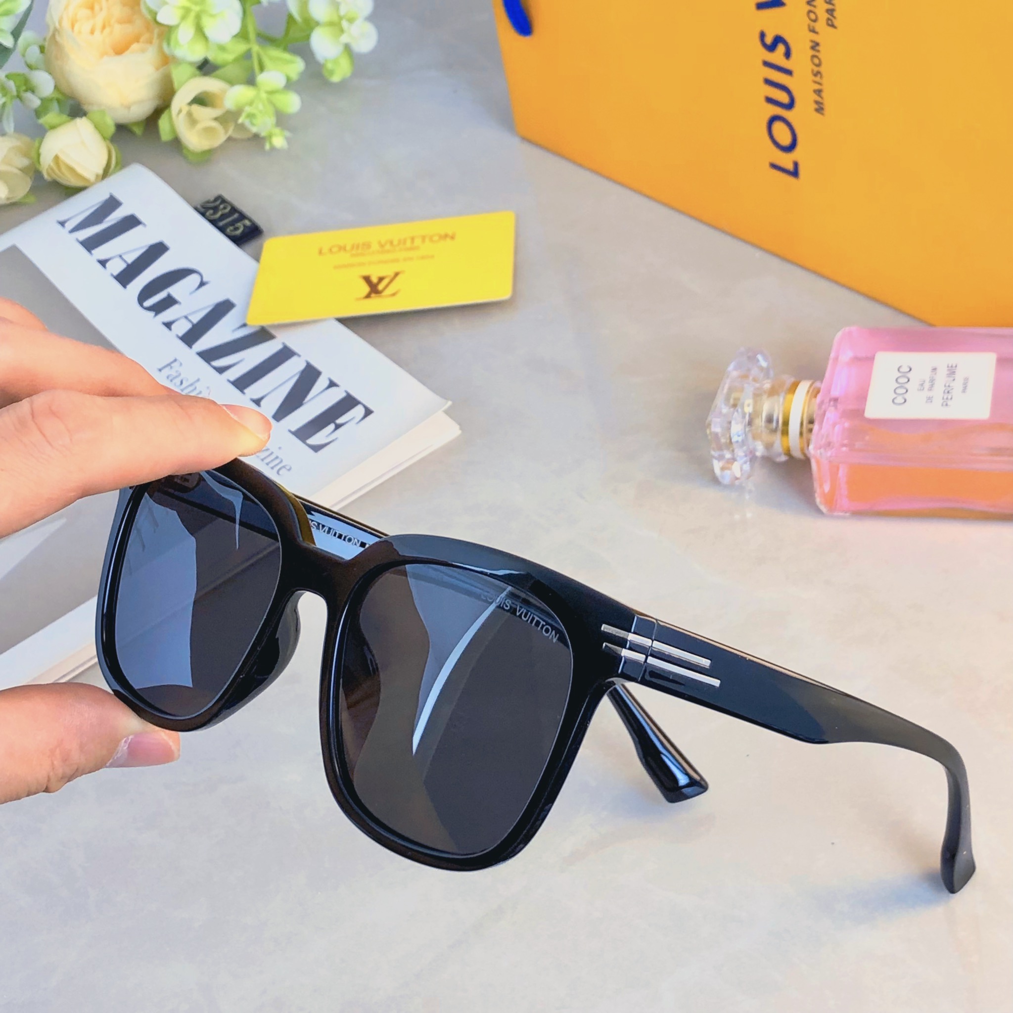 。。Louis vuitto*新款大框偏光太阳眼镜男女时尚素颜显脸小墨镜ins防紫外线潮