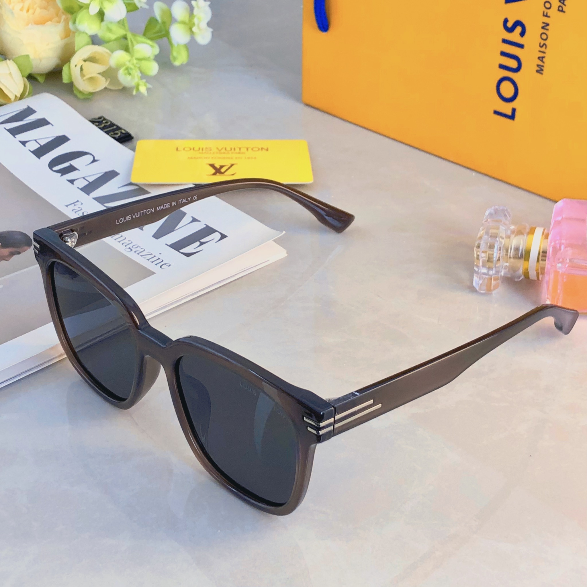 。。Louis vuitto*新款大框偏光太阳眼镜男女时尚素颜显脸小墨镜ins防紫外线潮