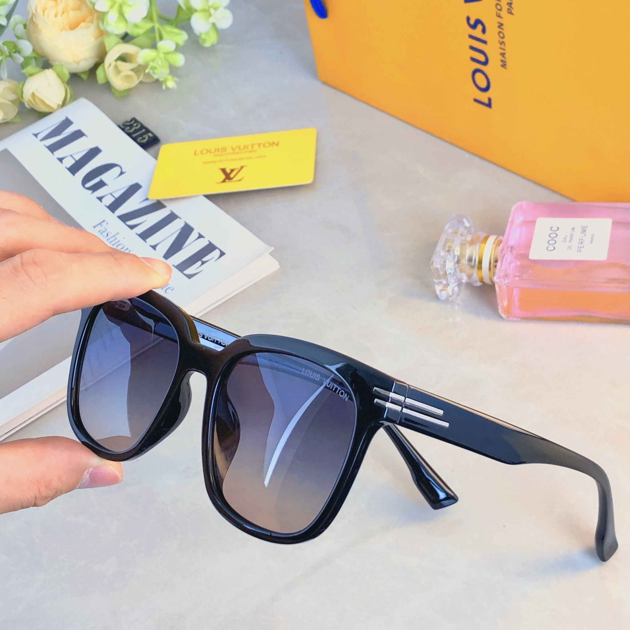 。。Louis vuitto*新款大框偏光太阳眼镜男女时尚素颜显脸小墨镜ins防紫外线潮