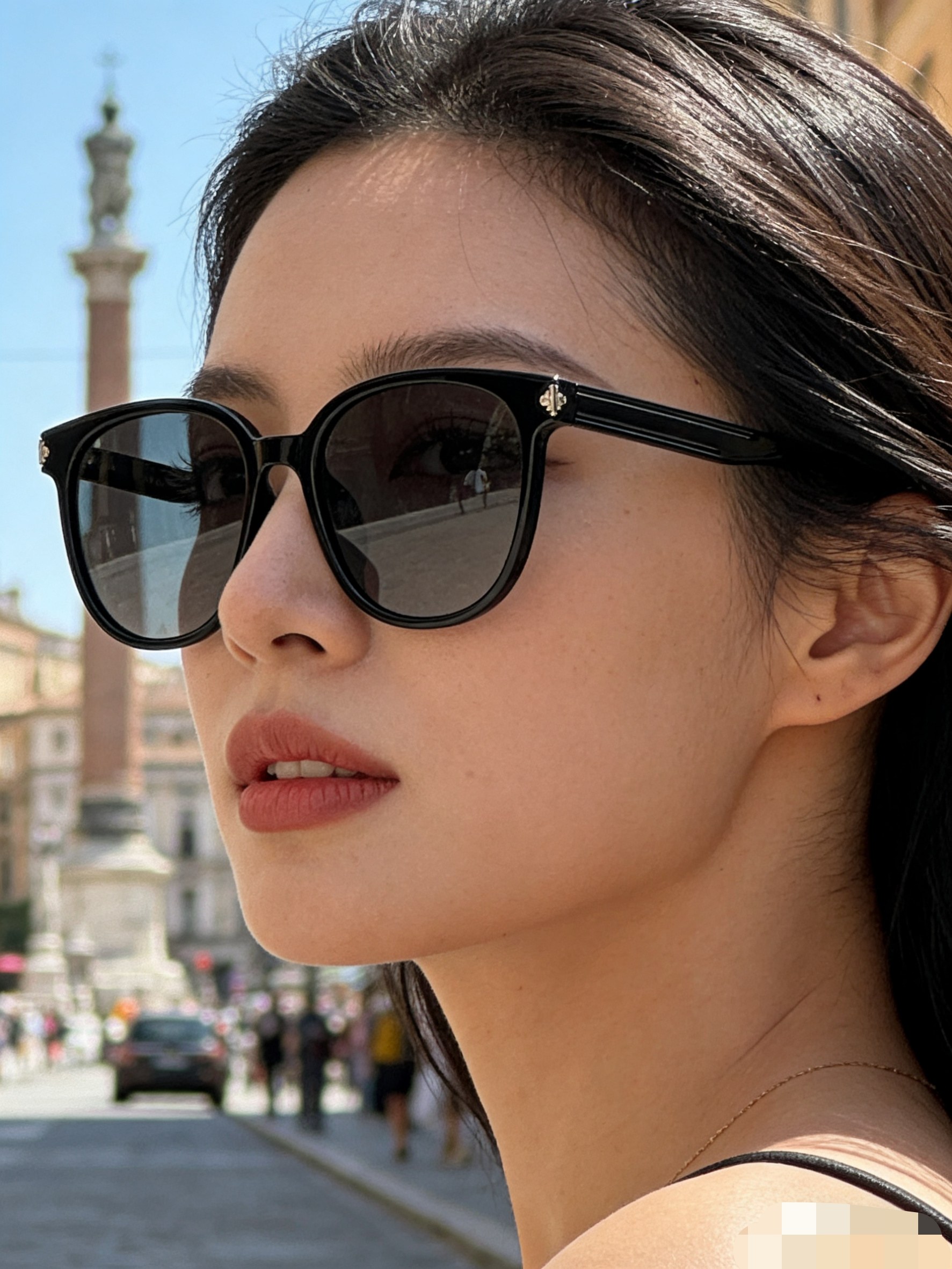 。。Louis vuitto*2026新款韩版ins墨镜女网红款凹造型街拍显脸小百搭太阳镜潮