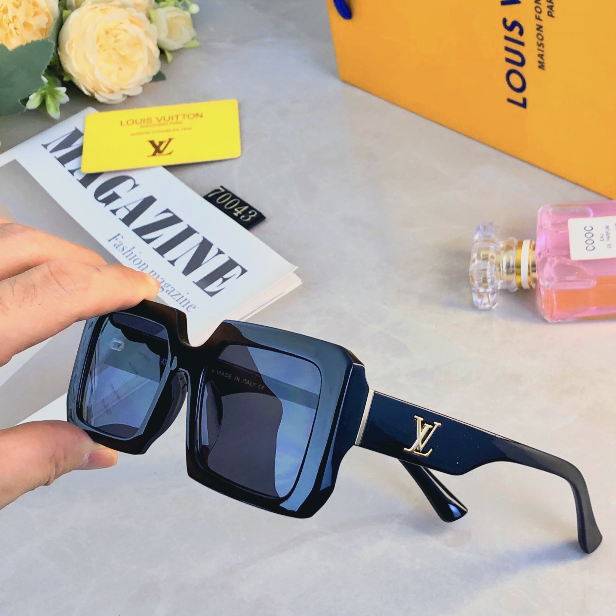 。。Louis vuitto*ins风网红方框墨镜男明星同款太阳镜欧美潮人复古嘻哈街拍眼镜女