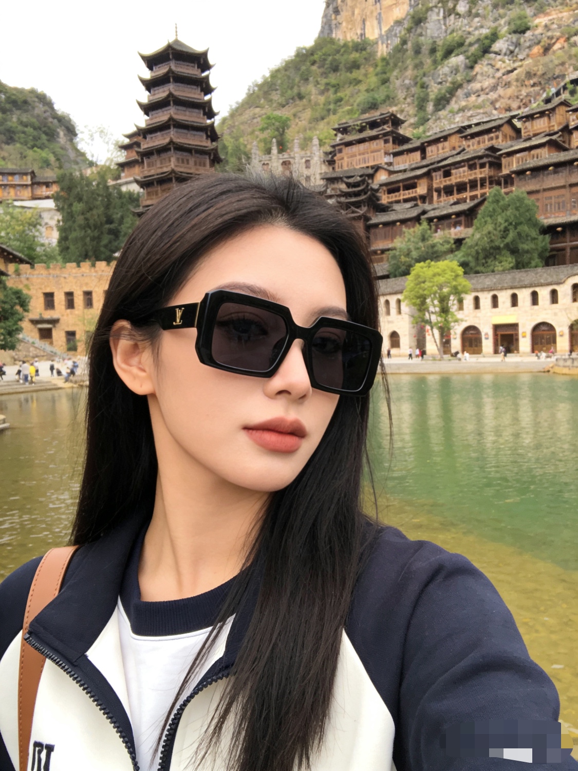 。。Louis vuitto*ins风网红方框墨镜男明星同款太阳镜欧美潮人复古嘻哈街拍眼镜女