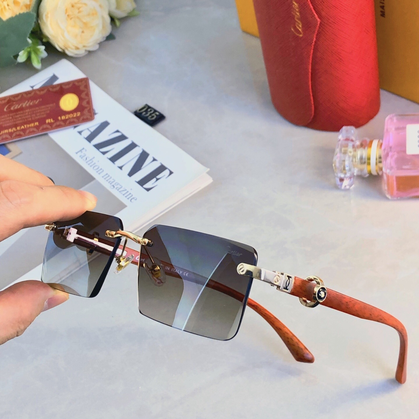 。。Cartie*复古简约无框痞帅男士墨镜仿木纹镜腿太阳镜男UV400防紫外线眼镜