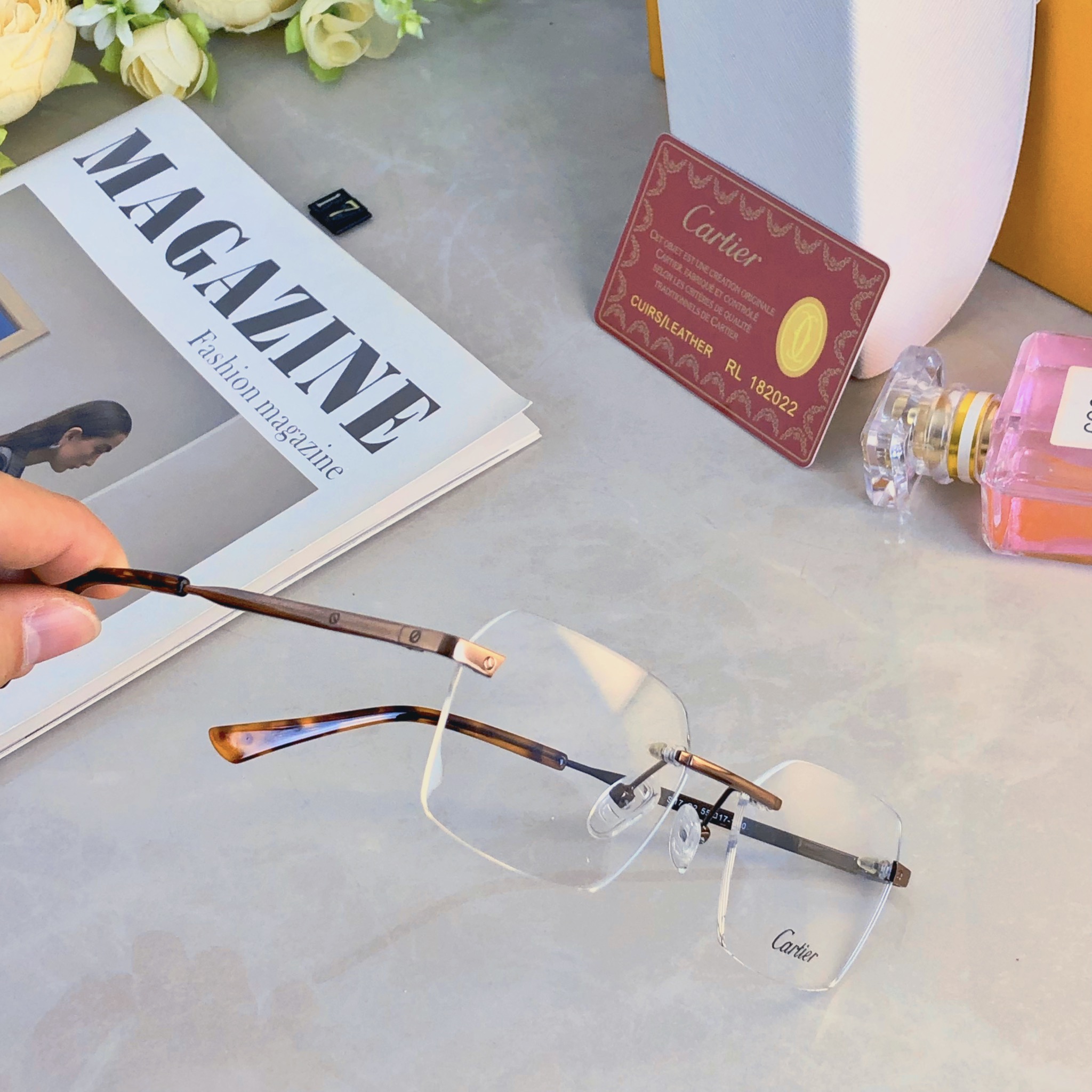 。。Cartie*高级清冷感眼镜复古金丝无框近视眼镜框架痞帅方框素颜平光镜