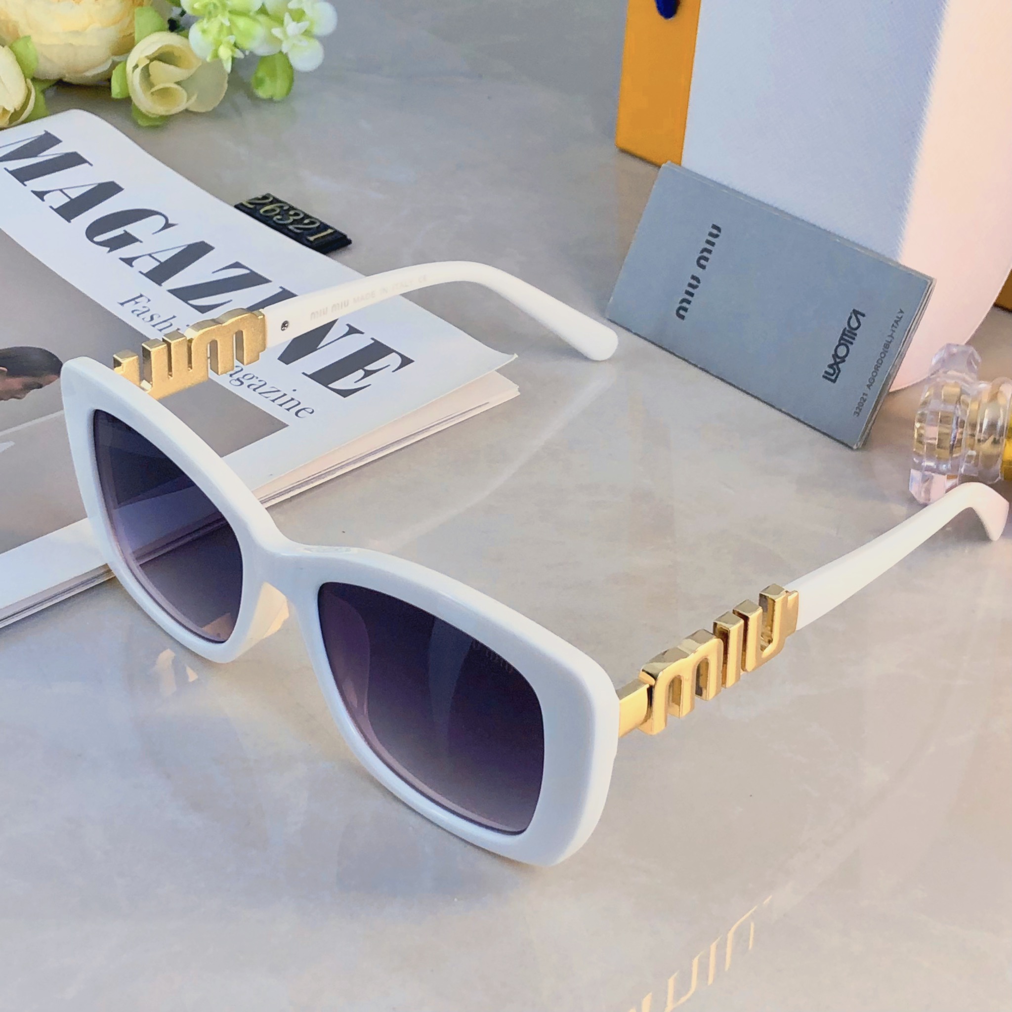 。。miumi*高级感时尚辣妹太阳眼镜女2026新款个性凹造型街拍防晒墨镜