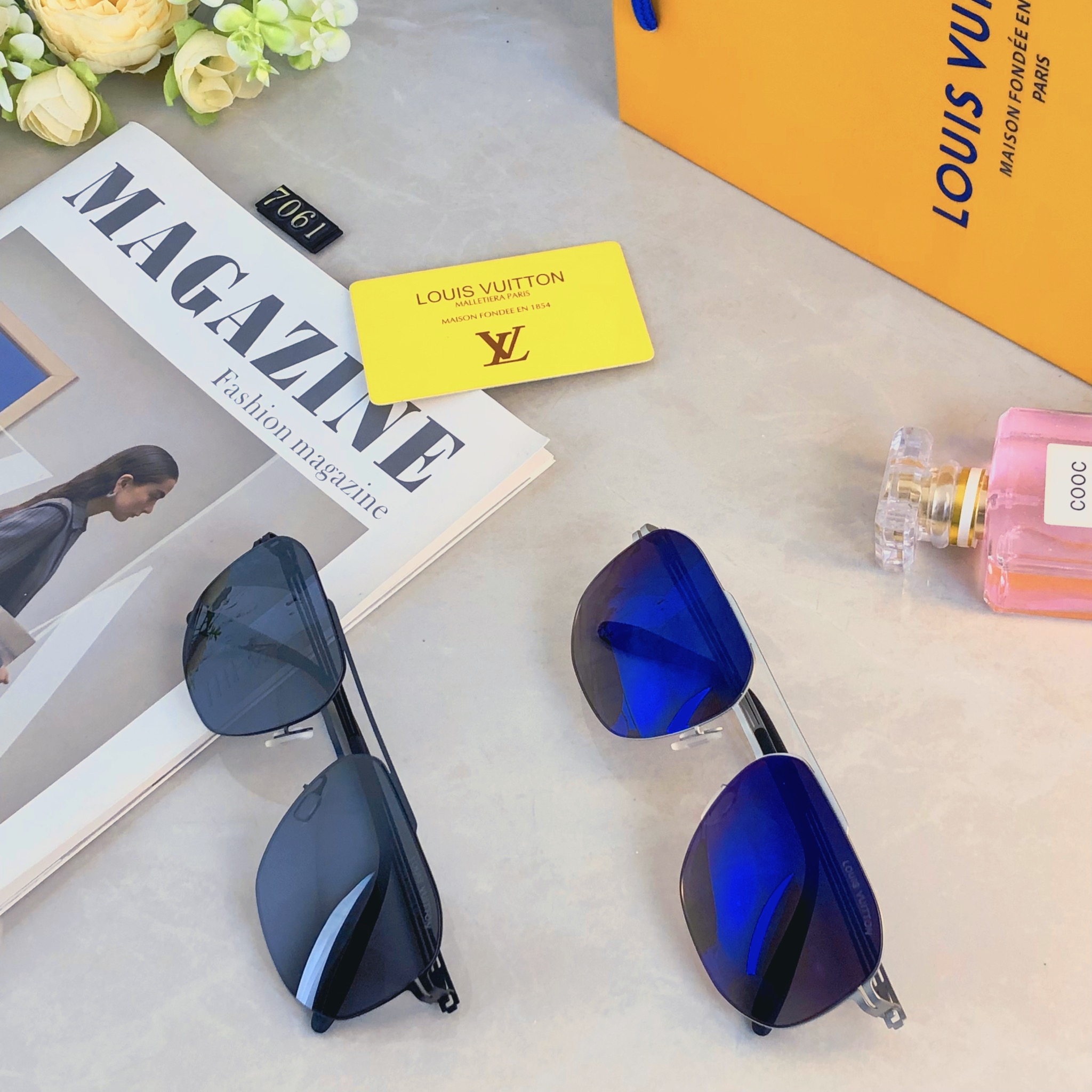 。。Louis vuitto*不锈钢双梁无螺丝男士偏光太阳镜超轻高级感太阳眼镜遮阳大框墨镜