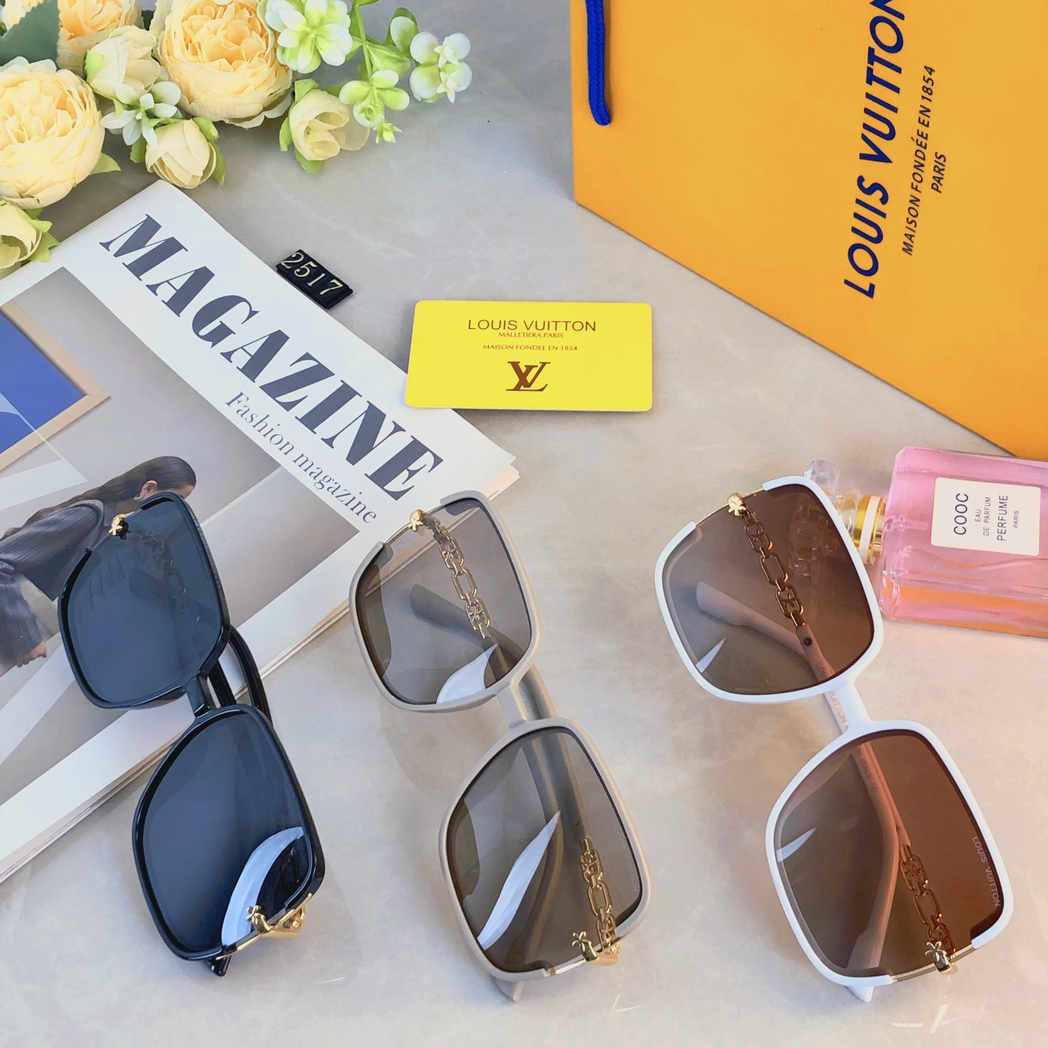 。。Louis vuitto*复古太阳镜韩版潮流百搭女网红街拍简约大框眼镜太阳眼镜