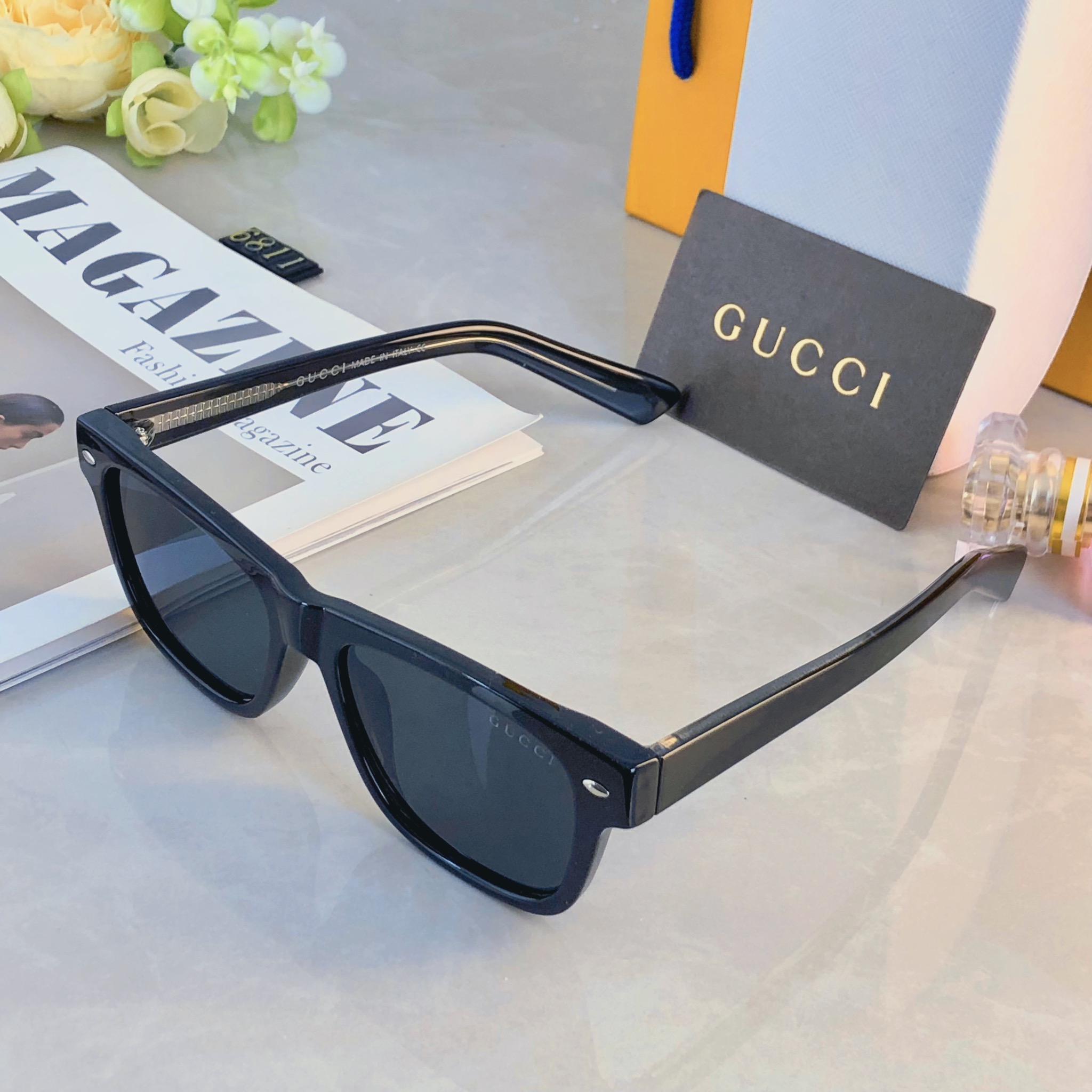 。。Gucc*新款时尚百搭个性潮流街拍太阳眼镜 ins经典复古米钉方形防晒墨镜