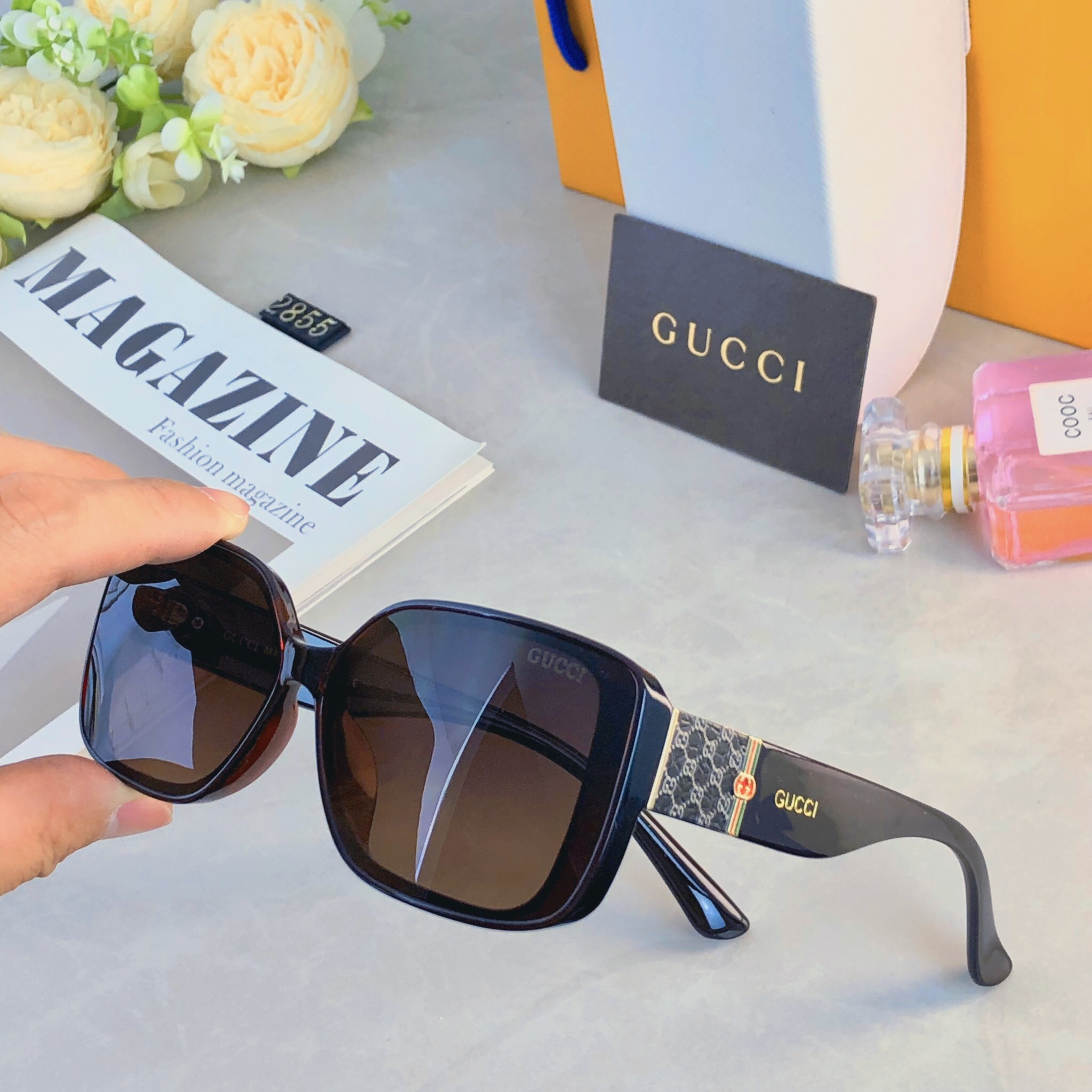 。。Gucc*复古方形时尚潮流太阳镜高品质新款个性街拍女士墨镜