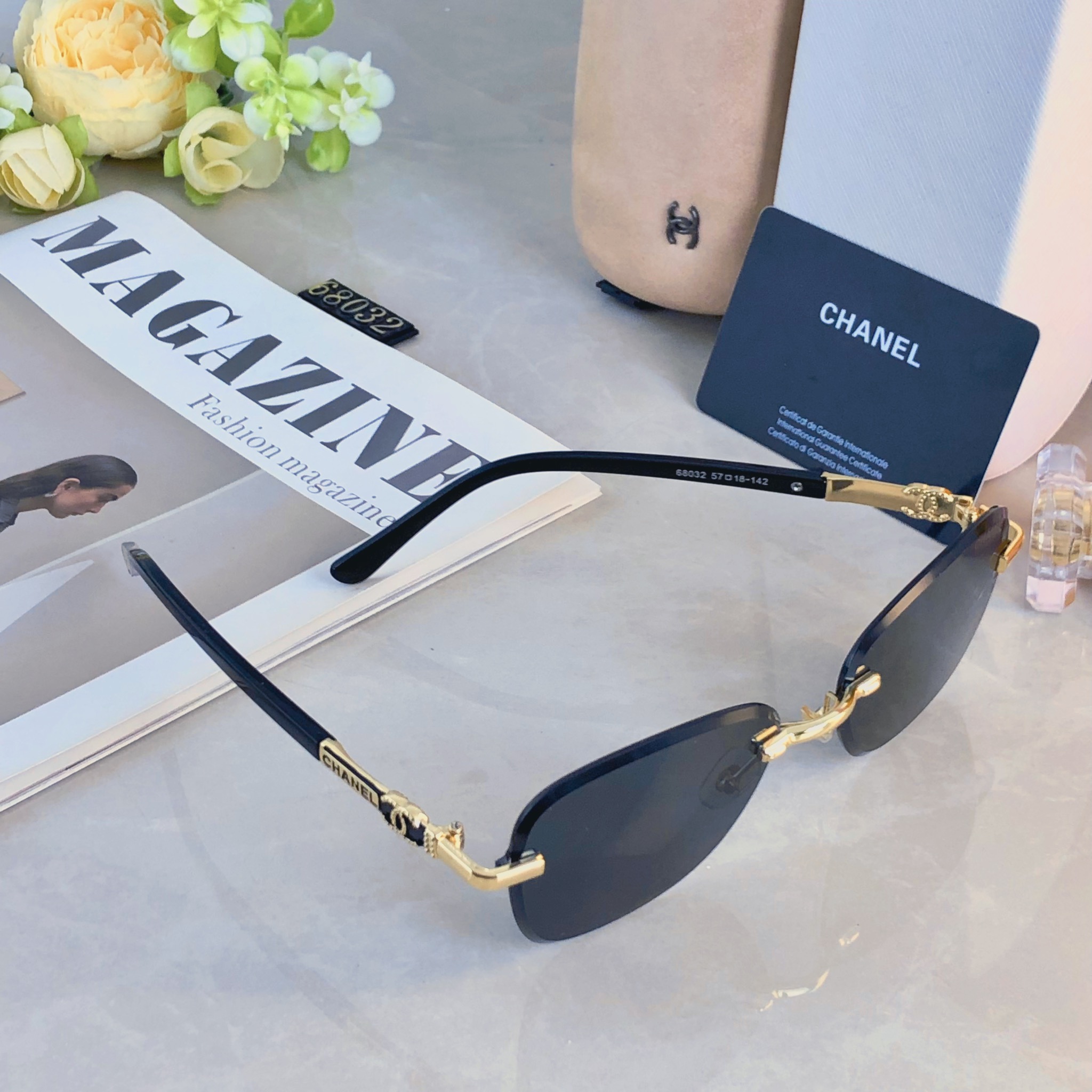 。。Chane*2026新款复古无框墨镜女街拍时髦简约太阳眼镜