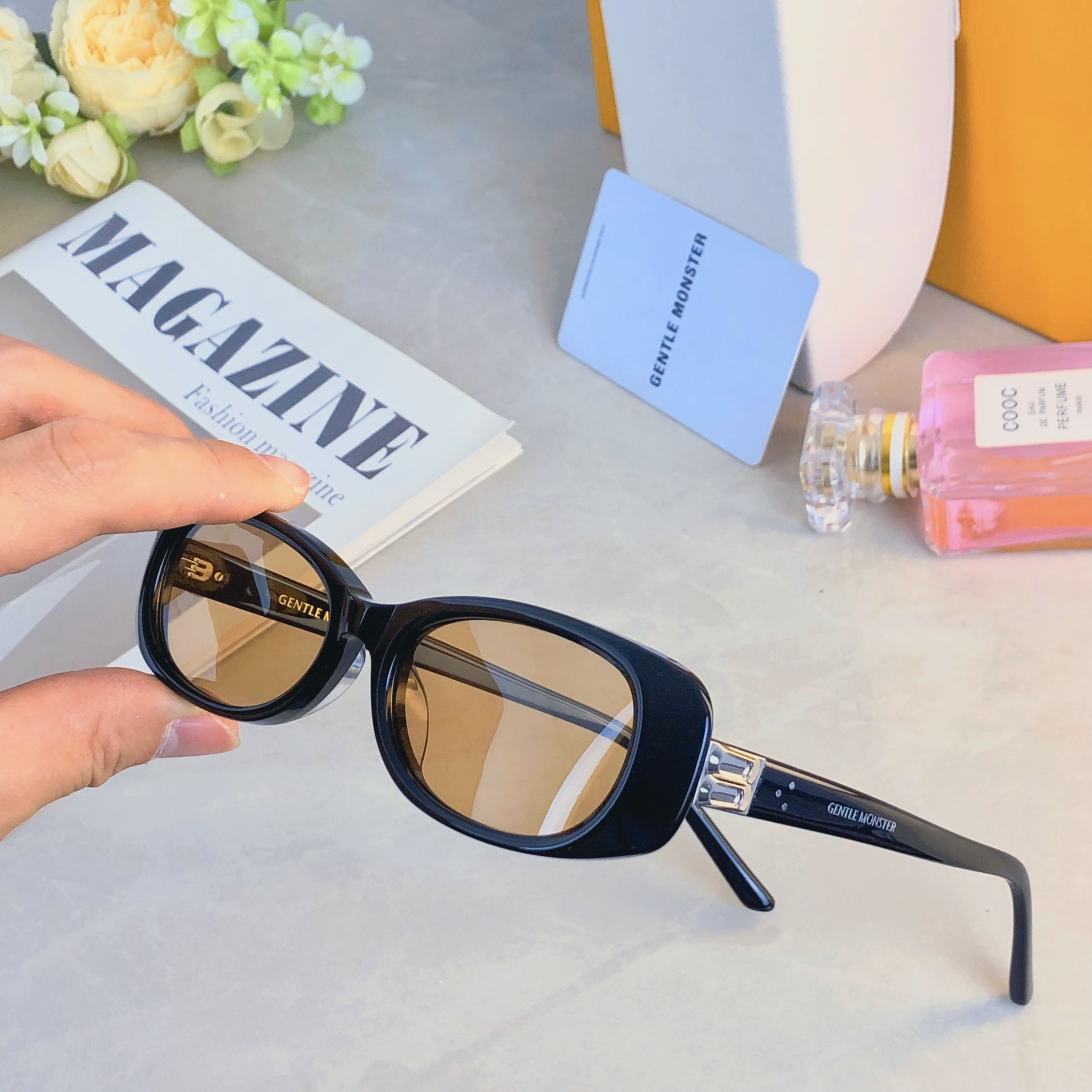 。。韩版方形2026新款GM猫眼方圆脸遮阳墨镜女潮高级感街拍夏季太阳镜