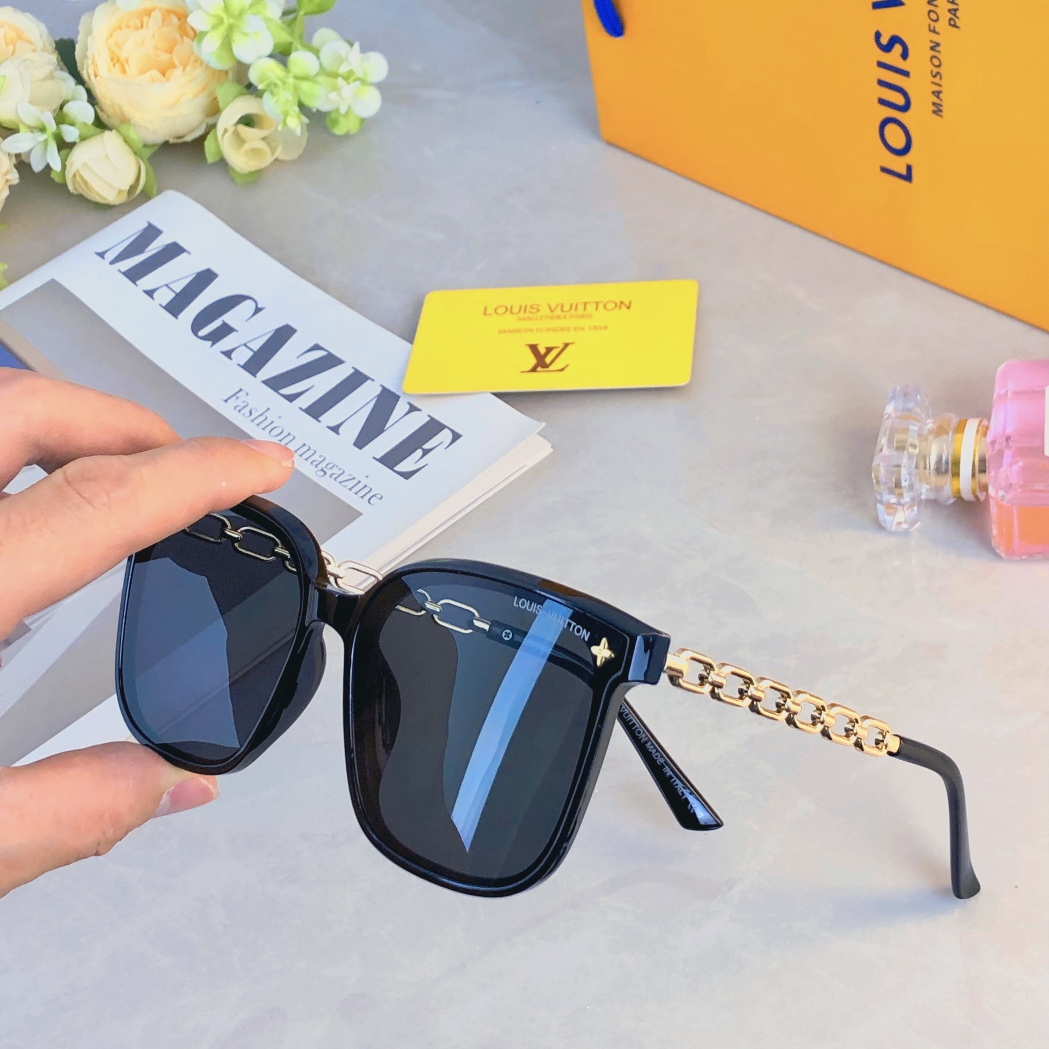 。。Louis vuitto*新款墨镜女高级感ins网红款防晒太阳镜大框圆脸显瘦眼镜潮流