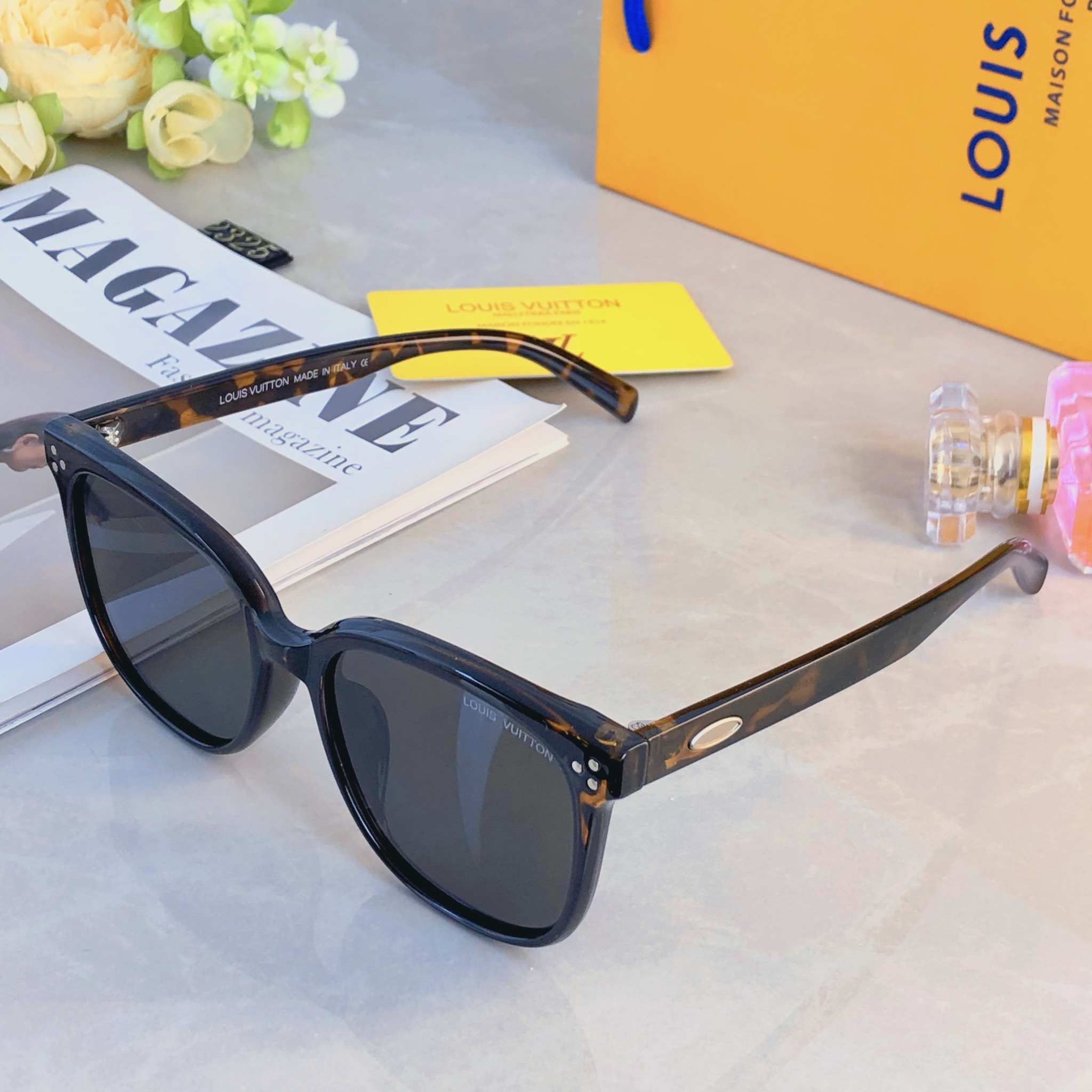 。。Louis vuitto*墨镜女款高级感显脸小2026新款适合方圆脸的复古港风防紫外线海边