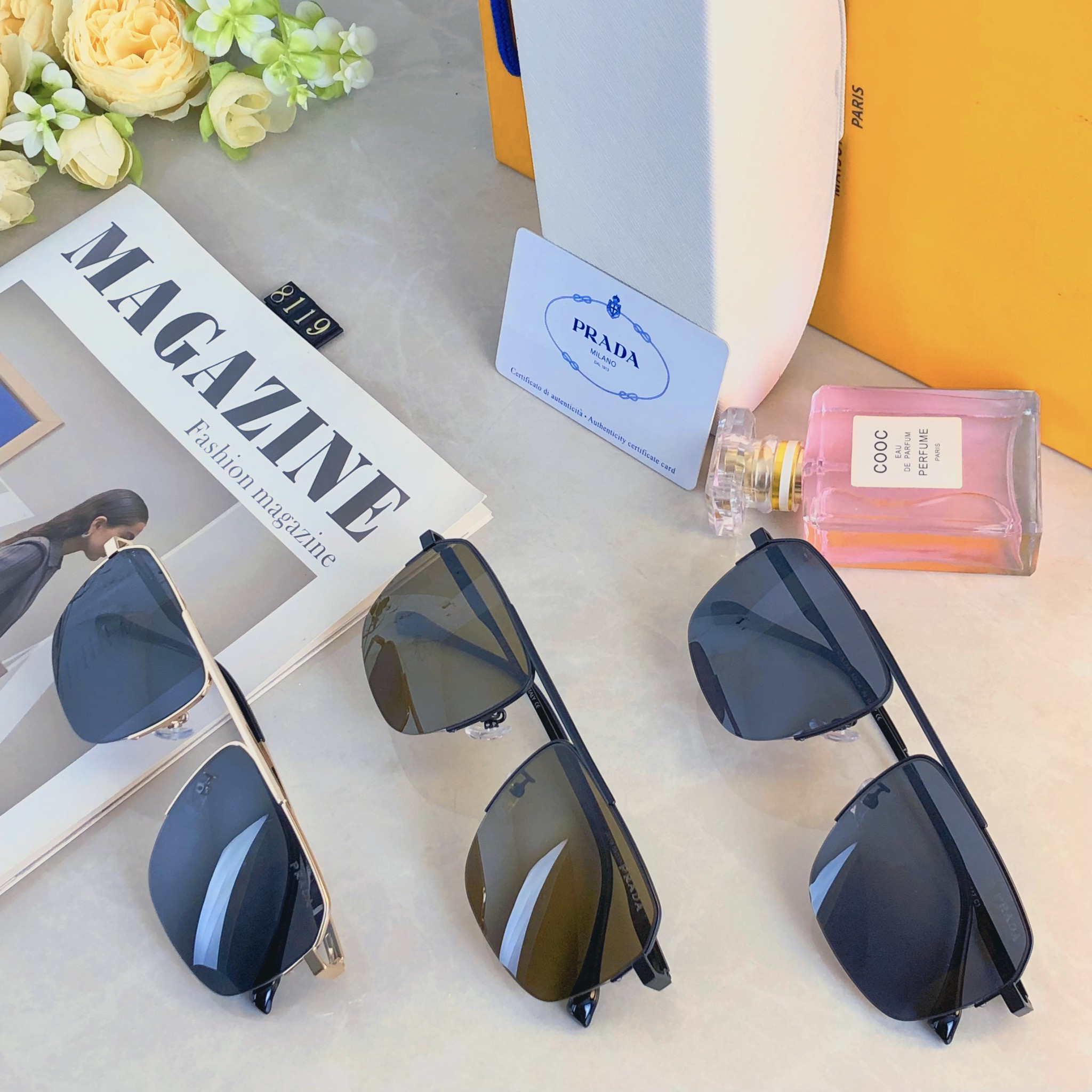 。。Prad*2026新款金属半框墨镜男女百搭高级感大脸显瘦开车防紫外线太阳镜