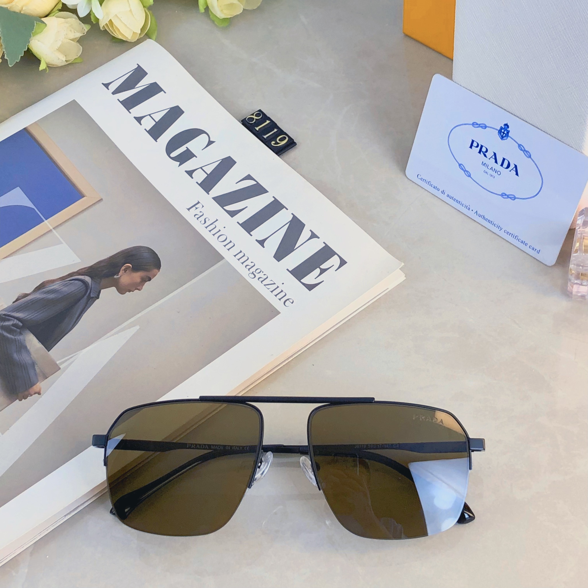 。。Prad*2026新款金属半框墨镜男女百搭高级感大脸显瘦开车防紫外线太阳镜