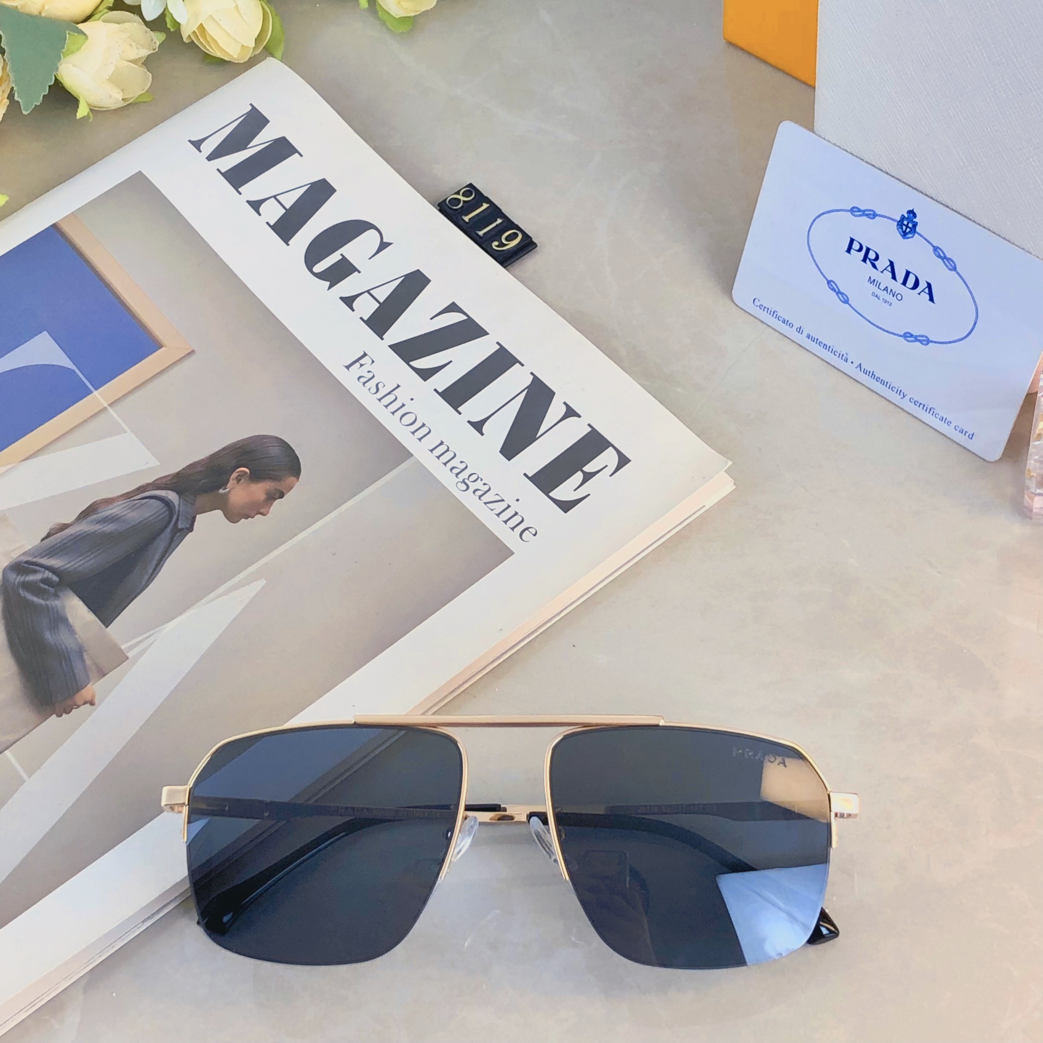 。。Prad*2026新款金属半框墨镜男女百搭高级感大脸显瘦开车防紫外线太阳镜