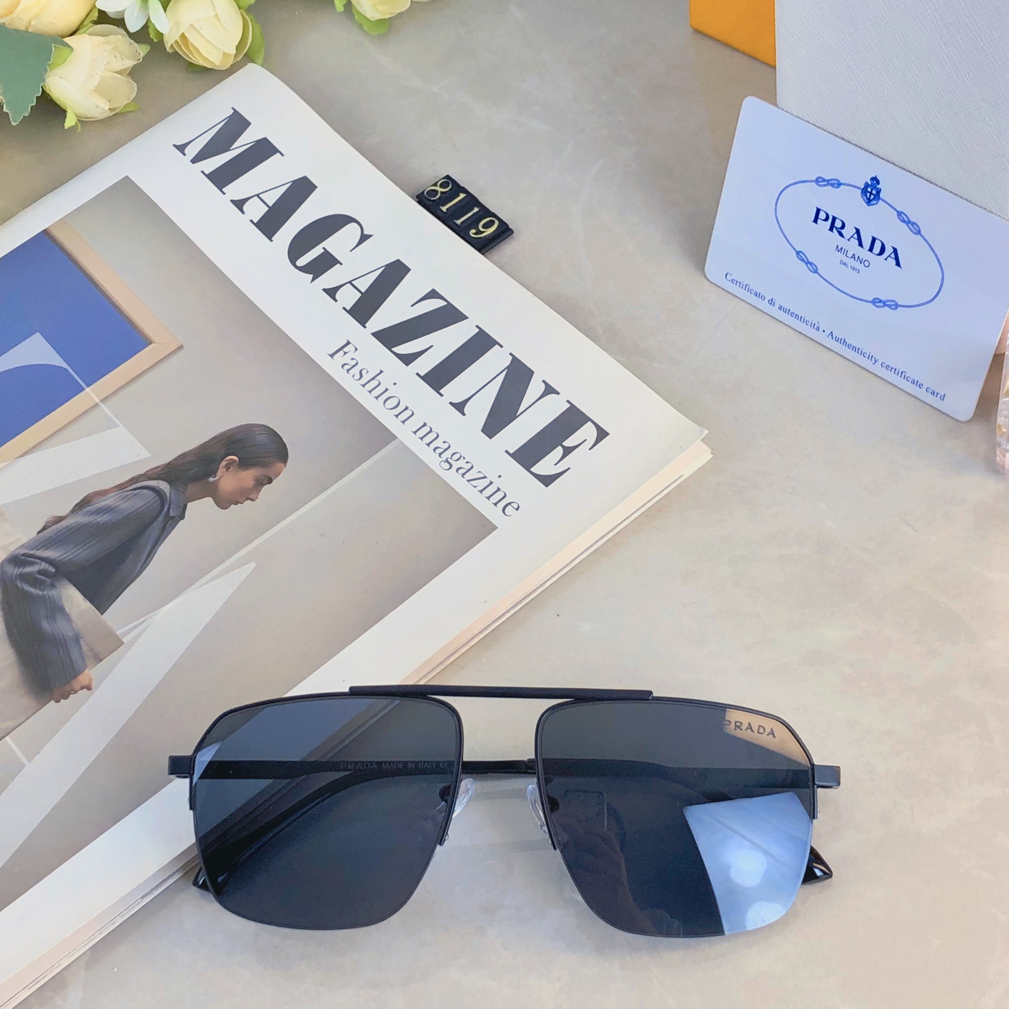 。。Prad*2026新款金属半框墨镜男女百搭高级感大脸显瘦开车防紫外线太阳镜