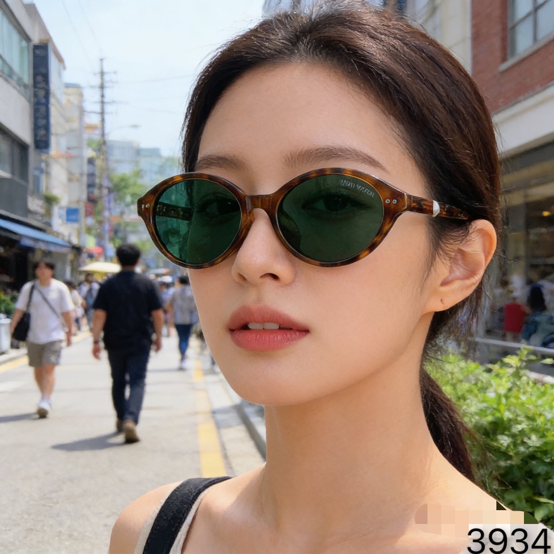 。。Louis vuitto*墨镜女款2026新款猫眼墨镜时尚太阳眼镜框高级感