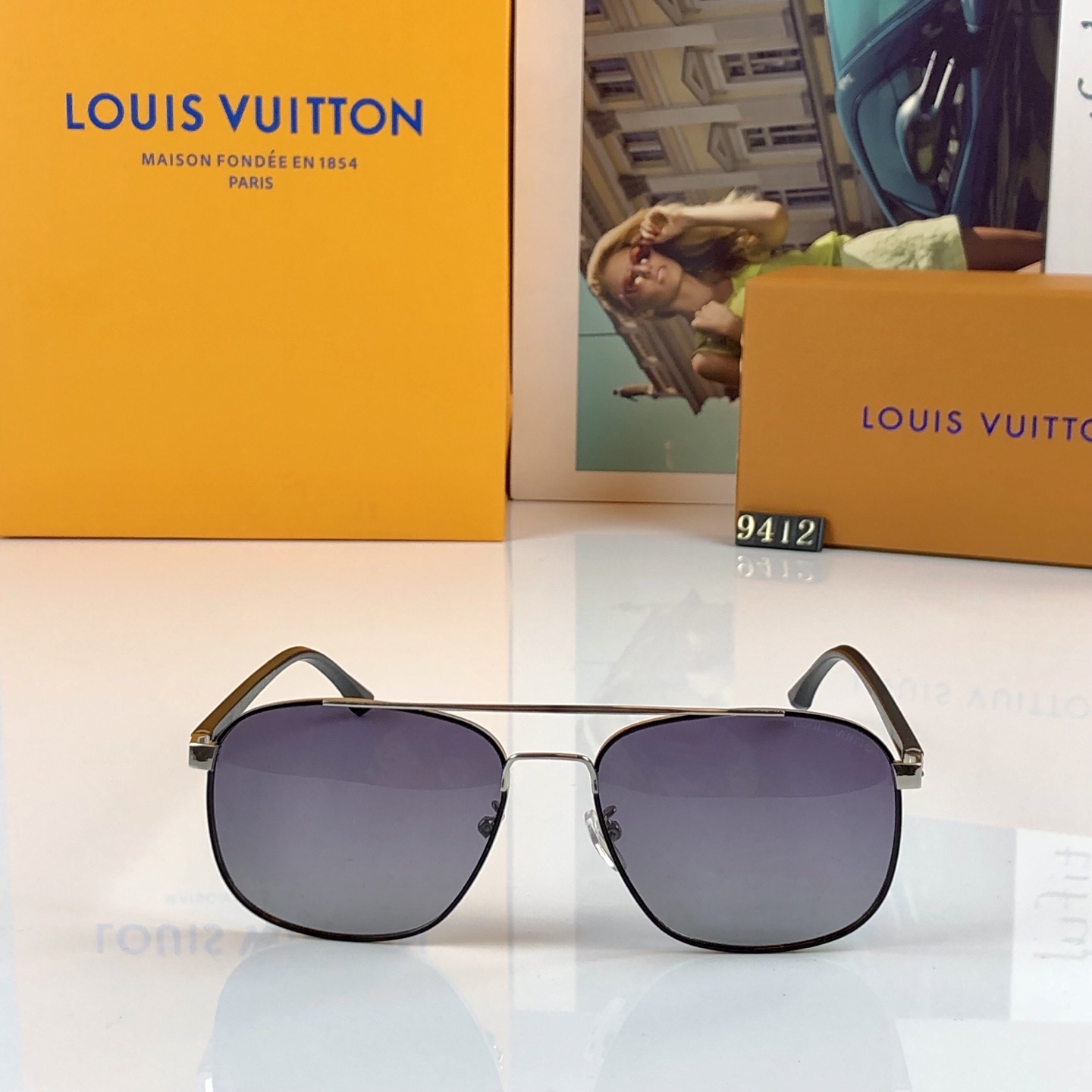 。。Louis vuitto*时尚新款太阳眼镜高品质高质感百搭遮阳潮 大气方框金属大框