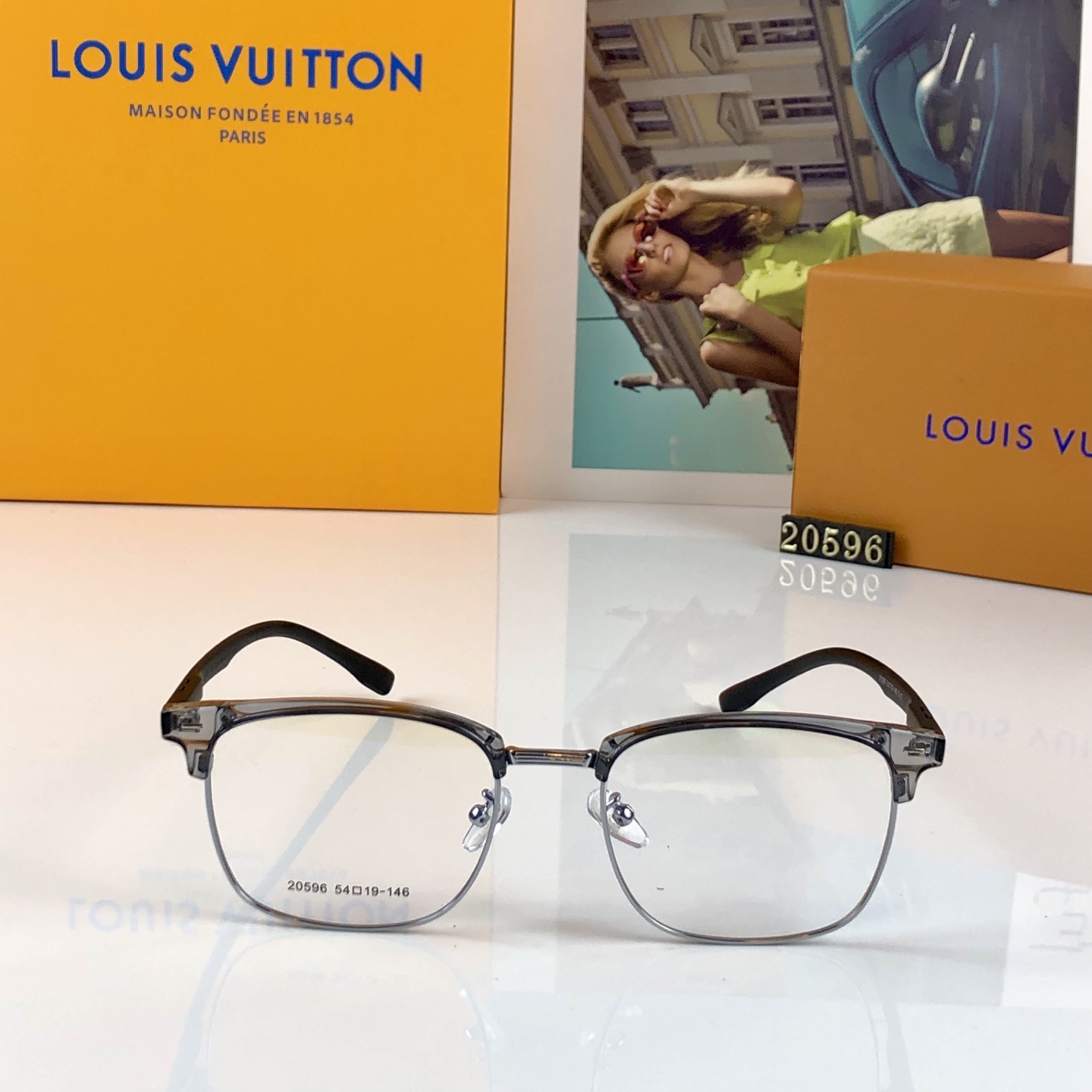 。。Louis vuitto*灰色眼镜框男女近视可配潮痞帅半框眼镜方圆脸近视复古日系眼镜架