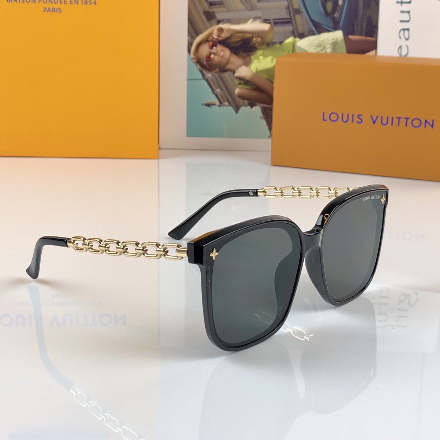 。。Louis vuitto*新款墨镜女高级感ins网红款防晒太阳镜大框圆脸显瘦眼镜