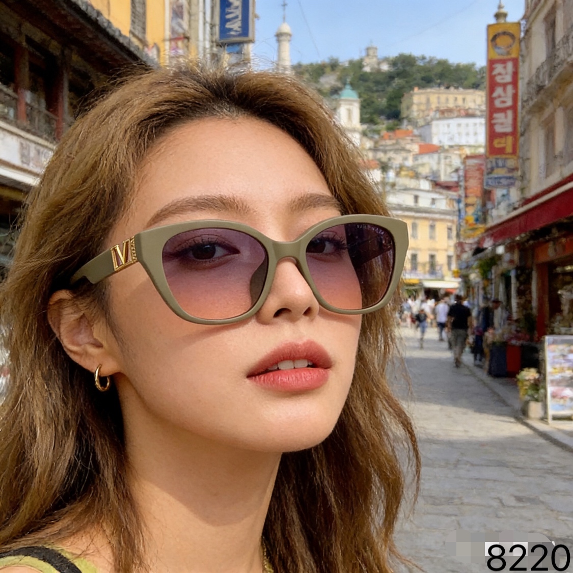 NO:766325,Valentin* new cat-eye sunglasses, sun protection and UV protection, internet celebrity, fashionable, not picky about face shape, small and high-looking sunglasses, women's glasses, sunglasses, sunglasses, glasses, valentino19860909Valentin*新款猫眼墨镜防晒防紫外线网红时尚不挑脸型显脸小高颜值太阳镜女眼镜墨镜太阳镜,眼镜,valentino,glasses