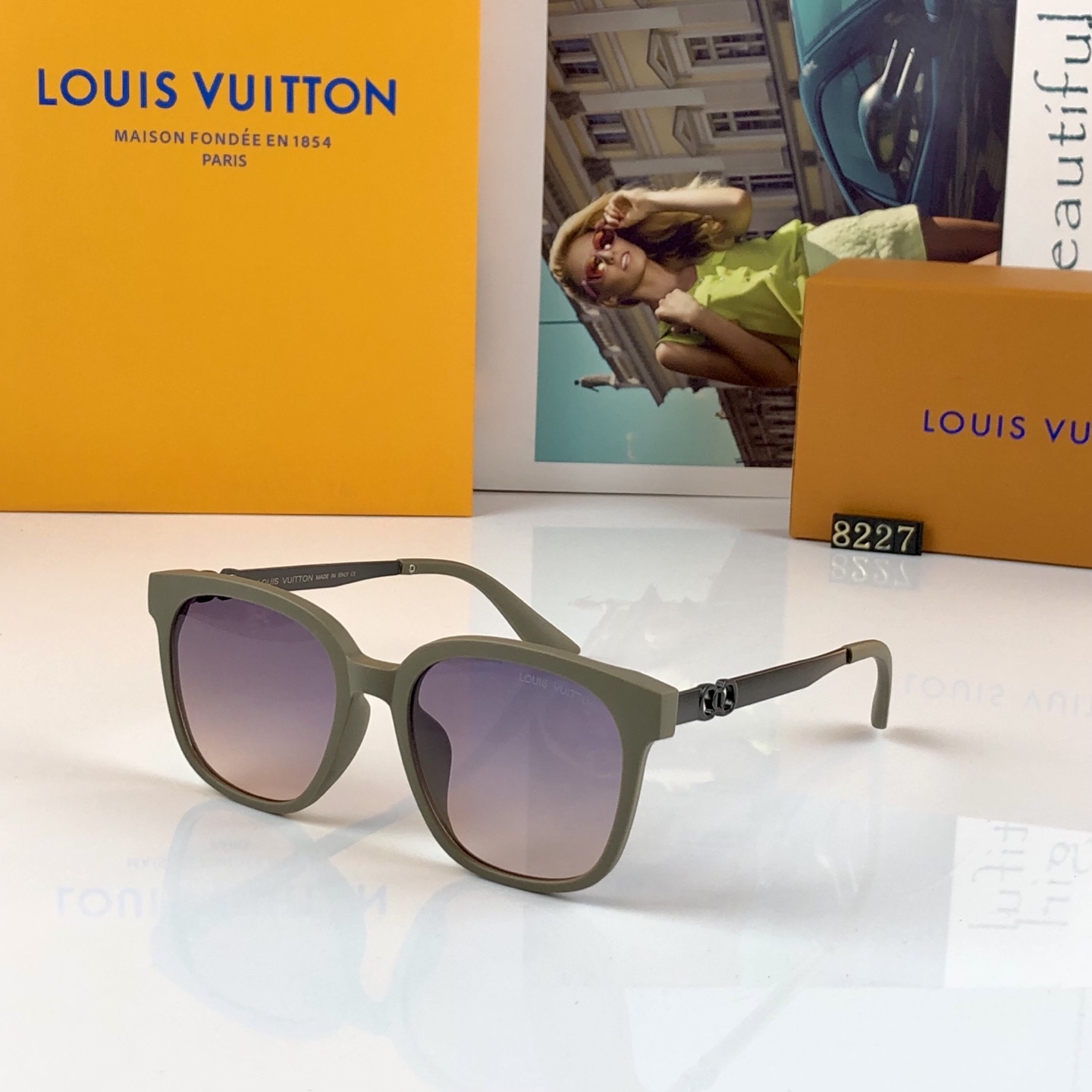 。。Louis vuitto*休闲墨镜磨砂质感时尚潮流百搭黑框防晒遮阳高级感太阳眼镜