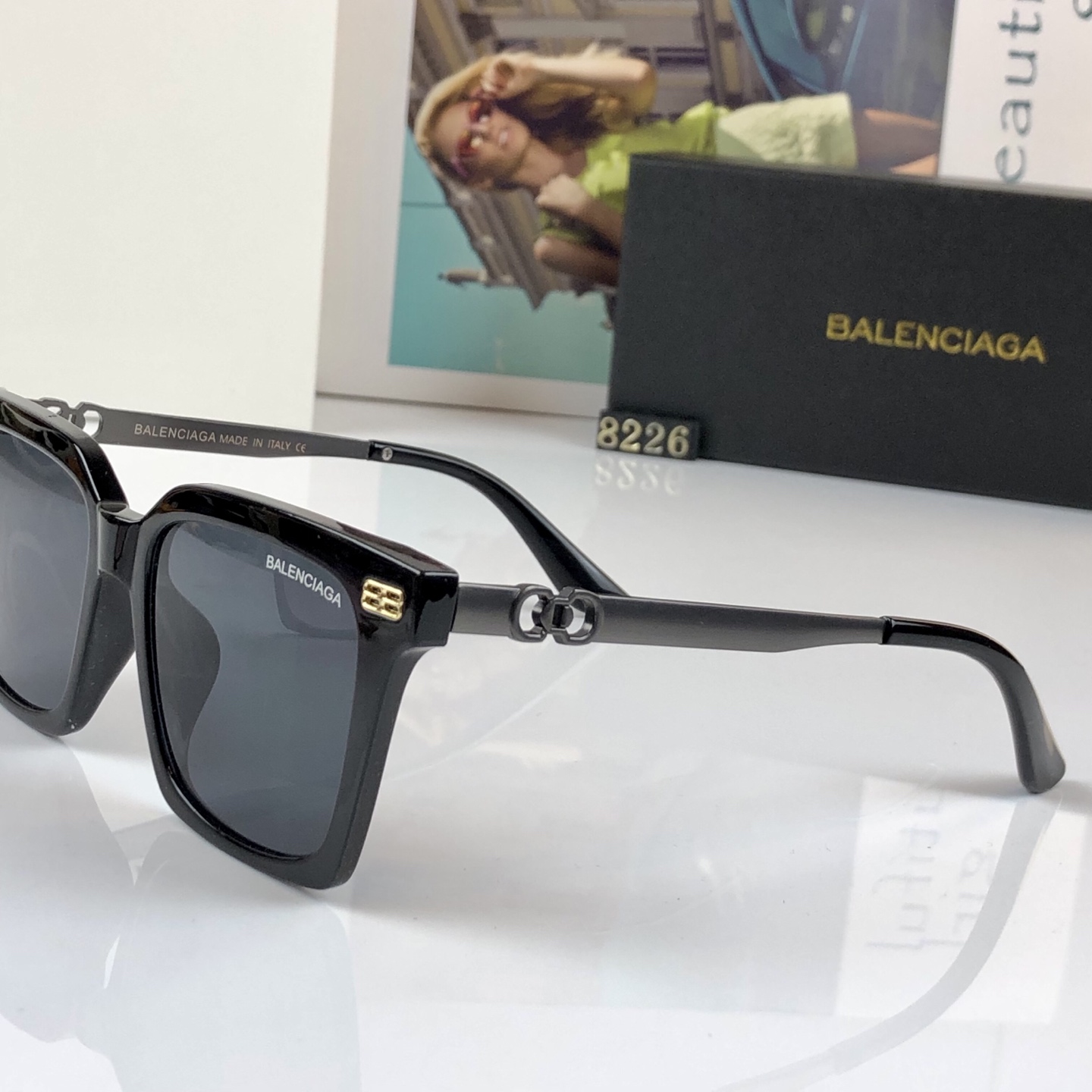 。。Balenciag*韩版明星潮人港风复古方框显脸小街拍墨镜