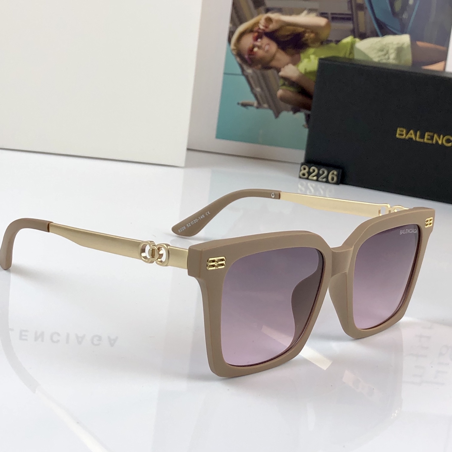 。。Balenciag*韩版明星潮人港风复古方框显脸小街拍墨镜