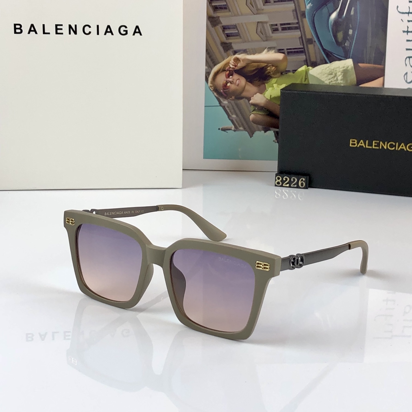 。。Balenciag*韩版明星潮人港风复古方框显脸小街拍墨镜