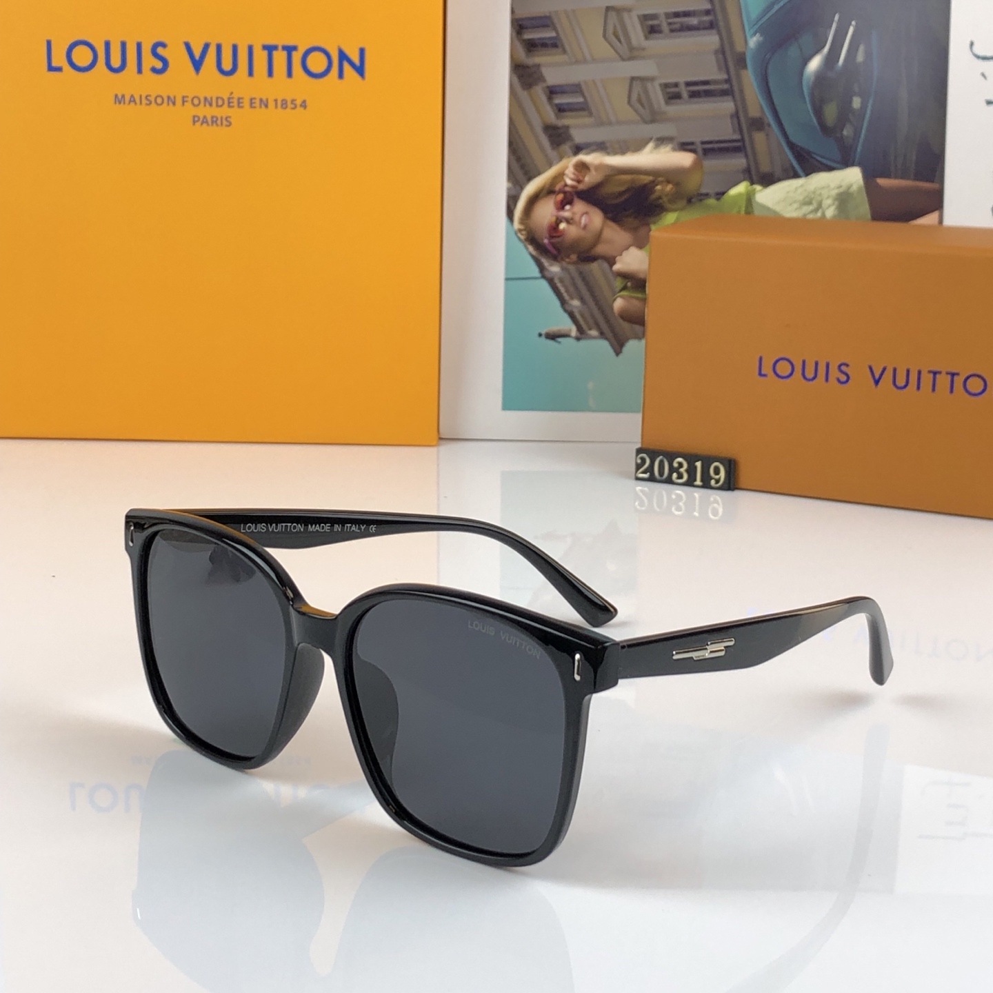 。。Louis vuitto*网红墨镜情侣款一对旅游百搭方形太阳镜男女款防紫外线2026新款潮