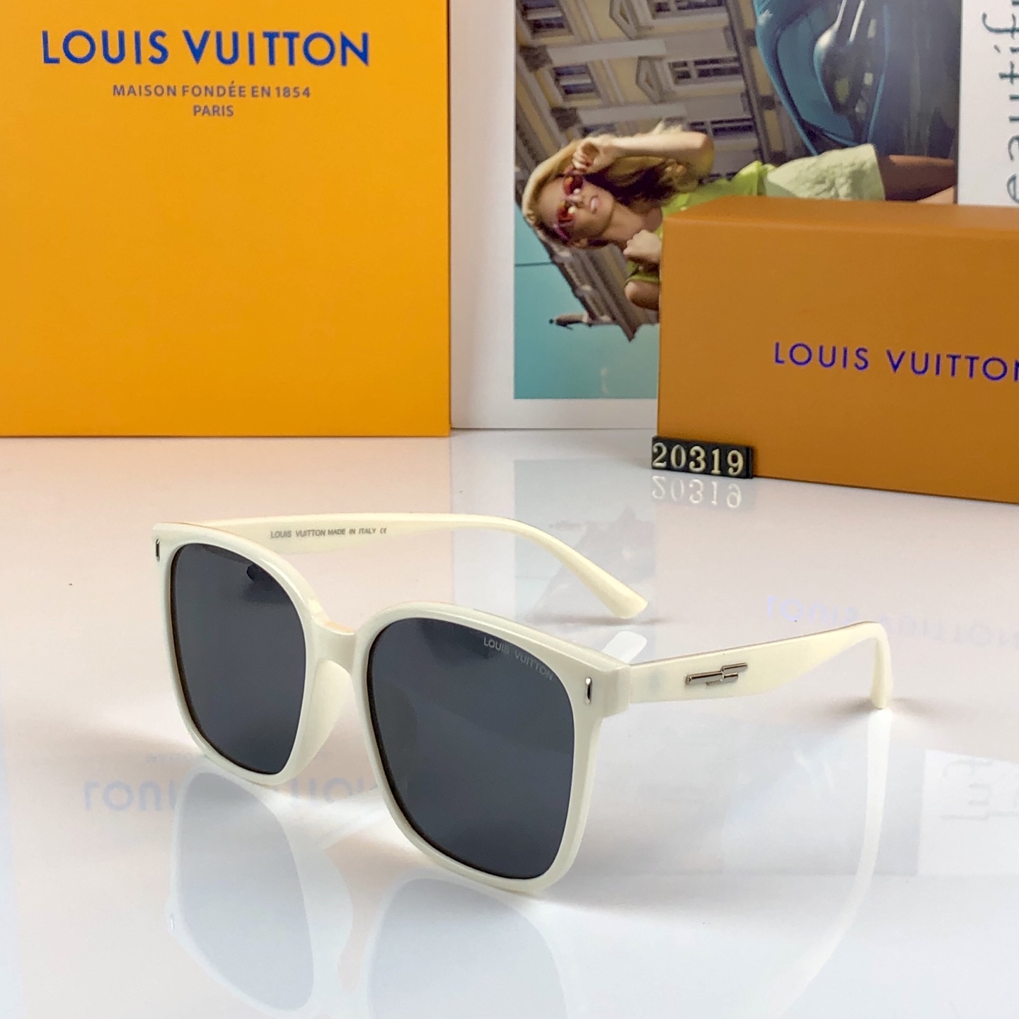 。。Louis vuitto*网红墨镜情侣款一对旅游百搭方形太阳镜男女款防紫外线2026新款潮