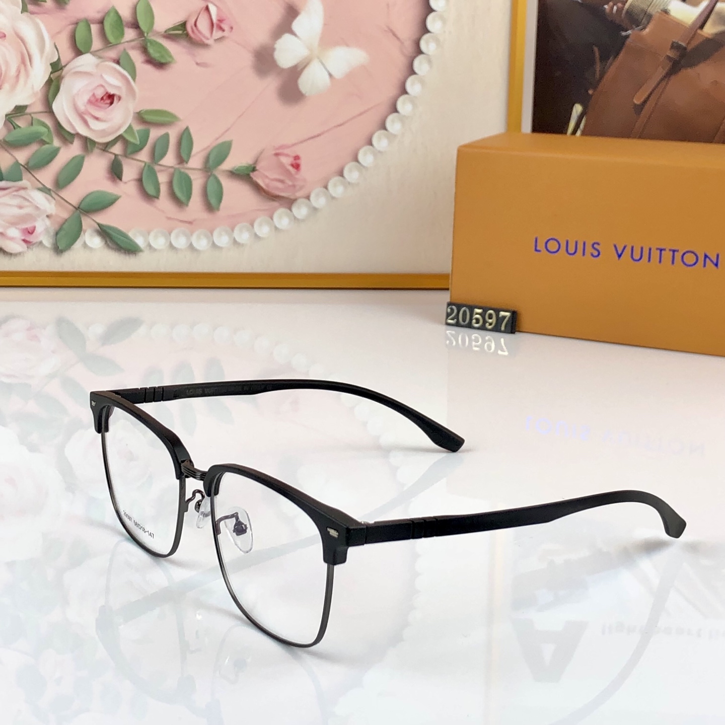 。。Louis vuitto*半框近视眼镜框斯文男潮痞帅防蓝光配眉线框镜框商务