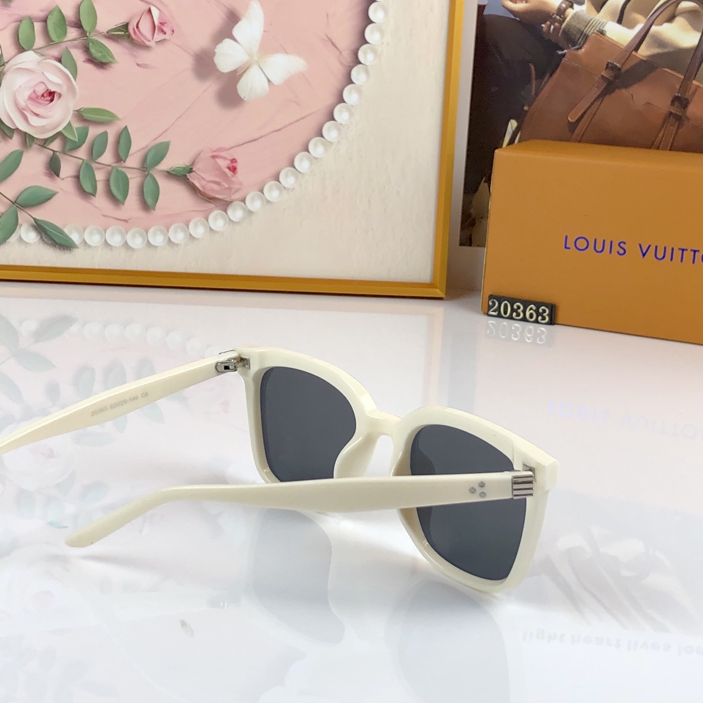 。。Louis vuitto*复古方形小脸适合太阳眼镜网红女高级感ins圆脸韩版墨镜防晒