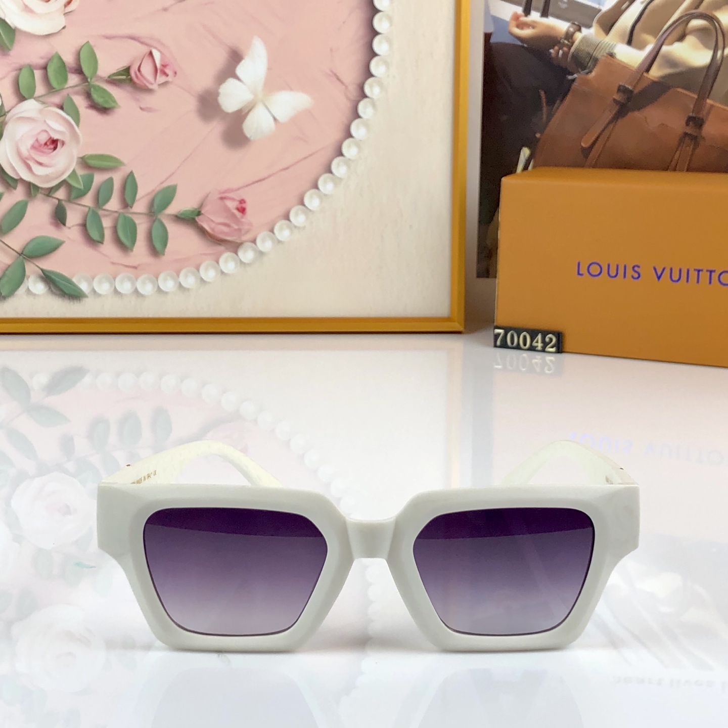 。。Louis vuitto*新款大框女士太阳镜欧美时尚潮流休闲墨镜驾驶出游休闲眼镜