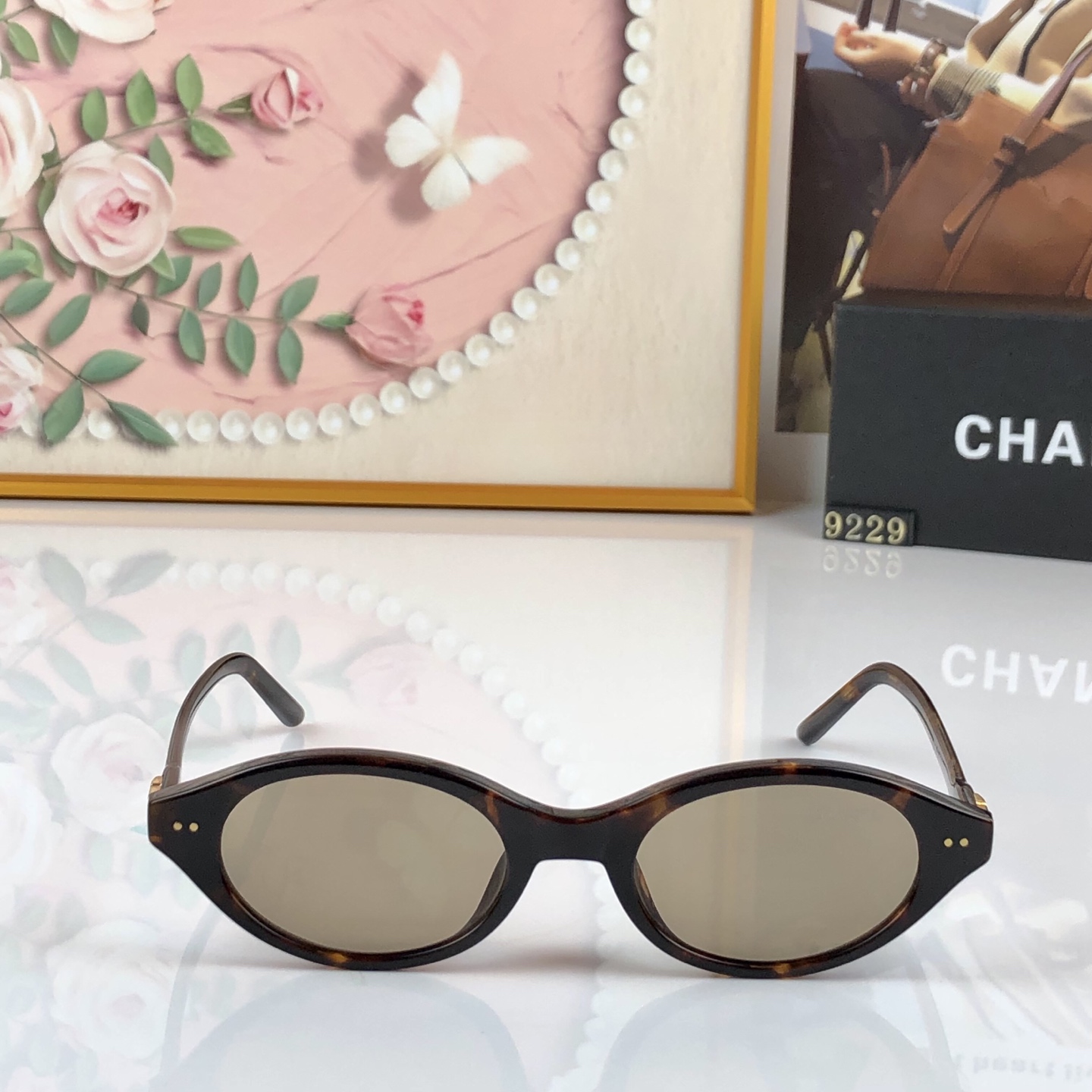 。。Chane*2026新款复古小框猫眼墨镜女款辣妹风拍照显白太阳眼镜潮防紫外线