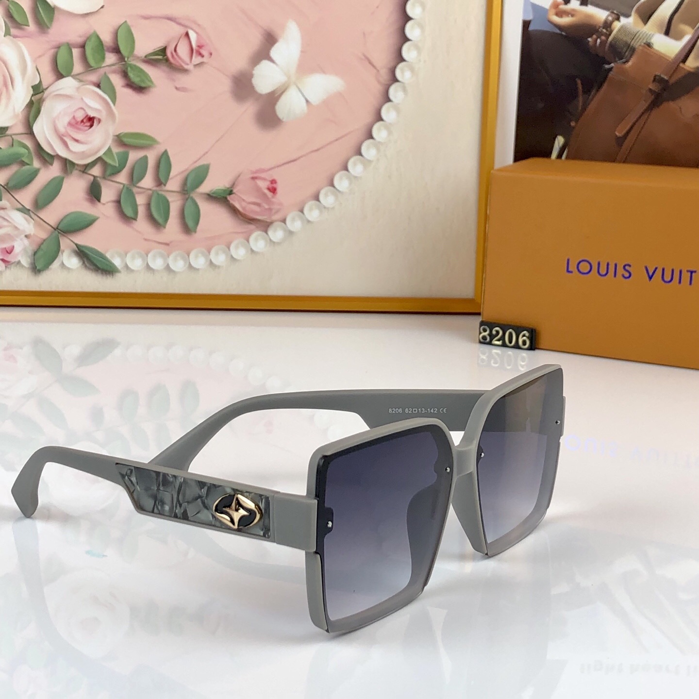 。。Louis vuitto*新款高级感大框方形时尚太阳镜复古休闲个性潮流女墨镜防紫外线