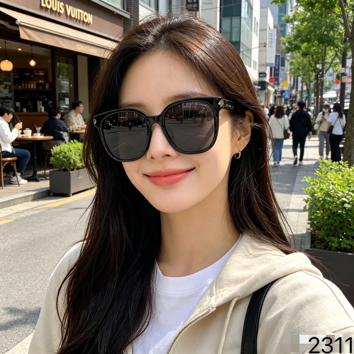 。。Louis vuitto*2026新款韩版方形简约墨镜女款潮街拍高级感显脸小太阳镜