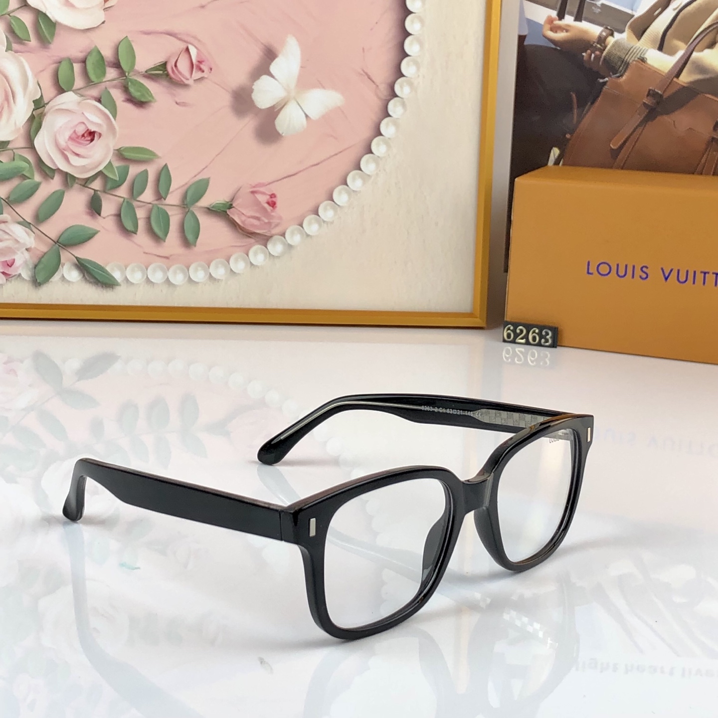 。。Louis vuitto*方形黑色眼镜显脸小可配近视素颜大框显瘦装饰眼睛框架