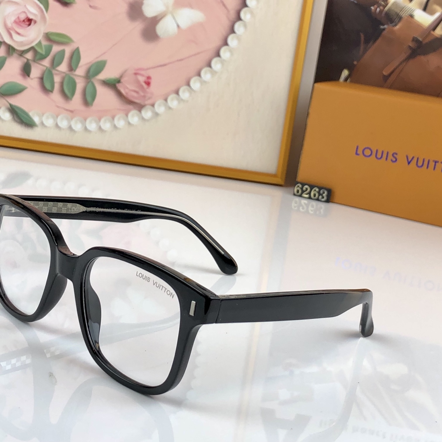 。。Louis vuitto*方形黑色眼镜显脸小可配近视素颜大框显瘦装饰眼睛框架