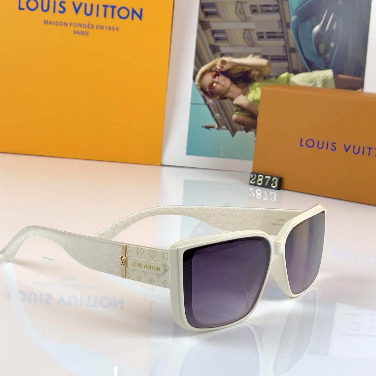 。。Louis vuitto*2026新款方框太阳镜女士轻奢墨镜防紫外线大框明星同款眼镜