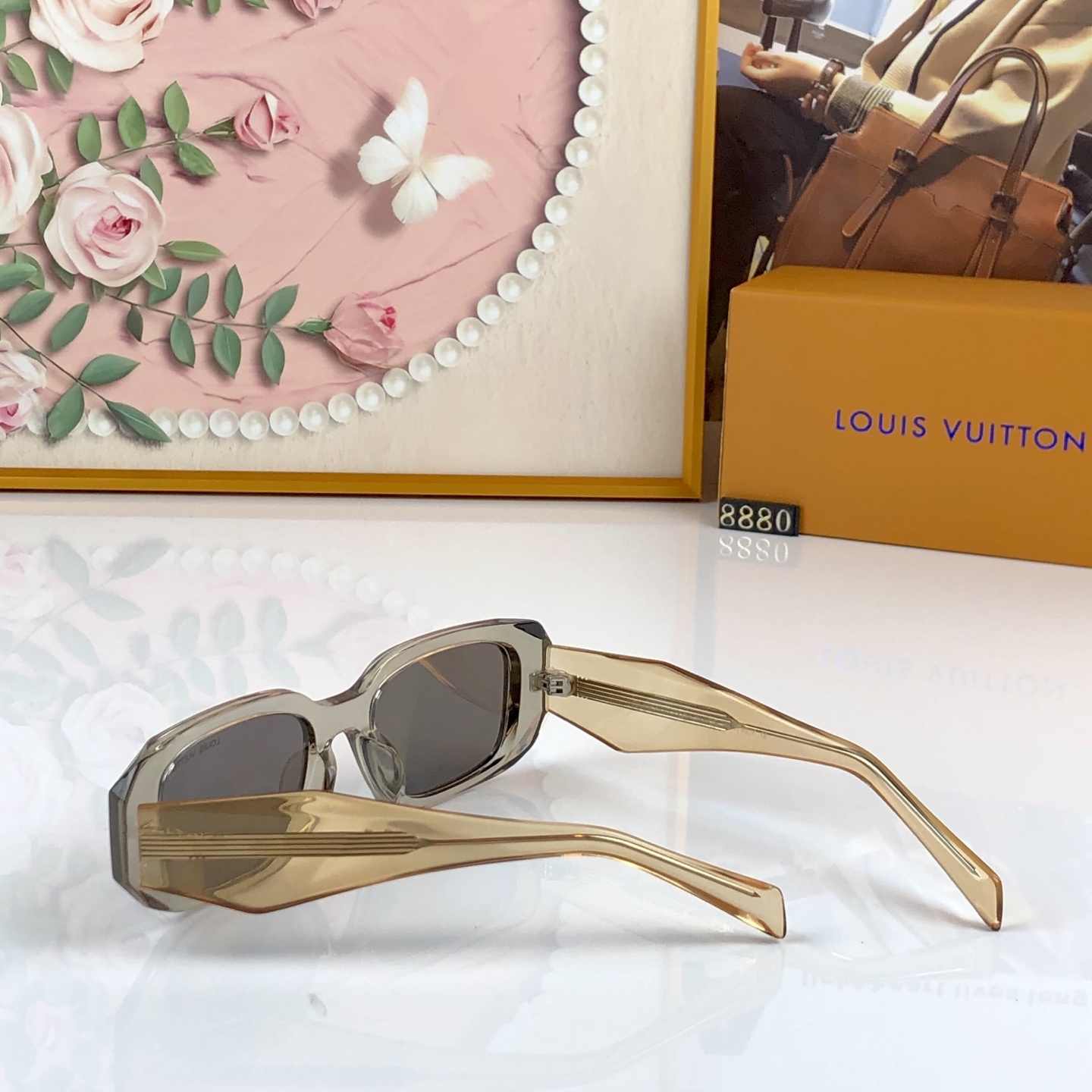 。。Louis vuitto*新款欧美复古多边形网红大牌太阳镜时尚个性街拍ins墨镜女潮