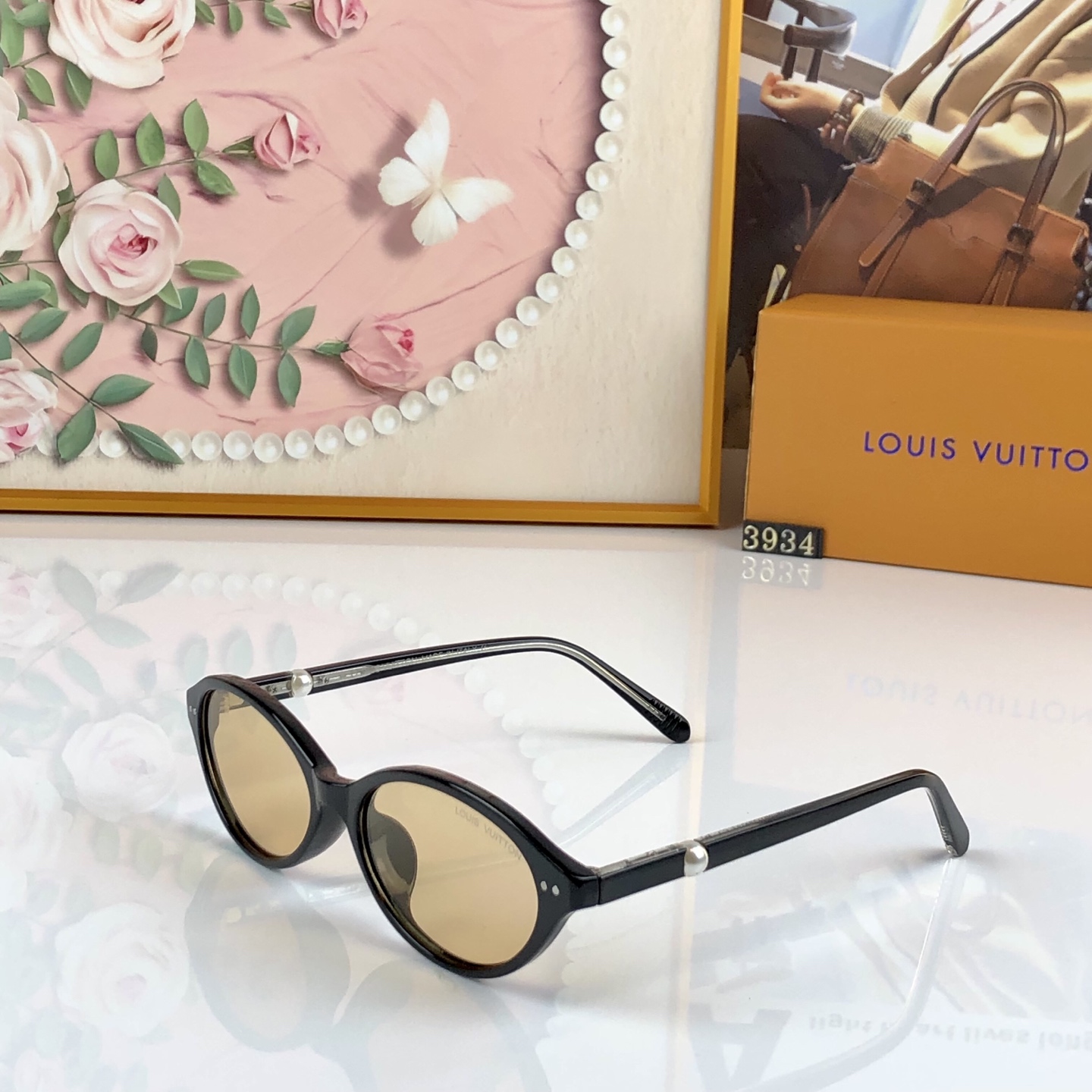 。。Louis vuitto*复古书呆子墨镜女高级感2026新款防晒防紫外线太阳眼镜