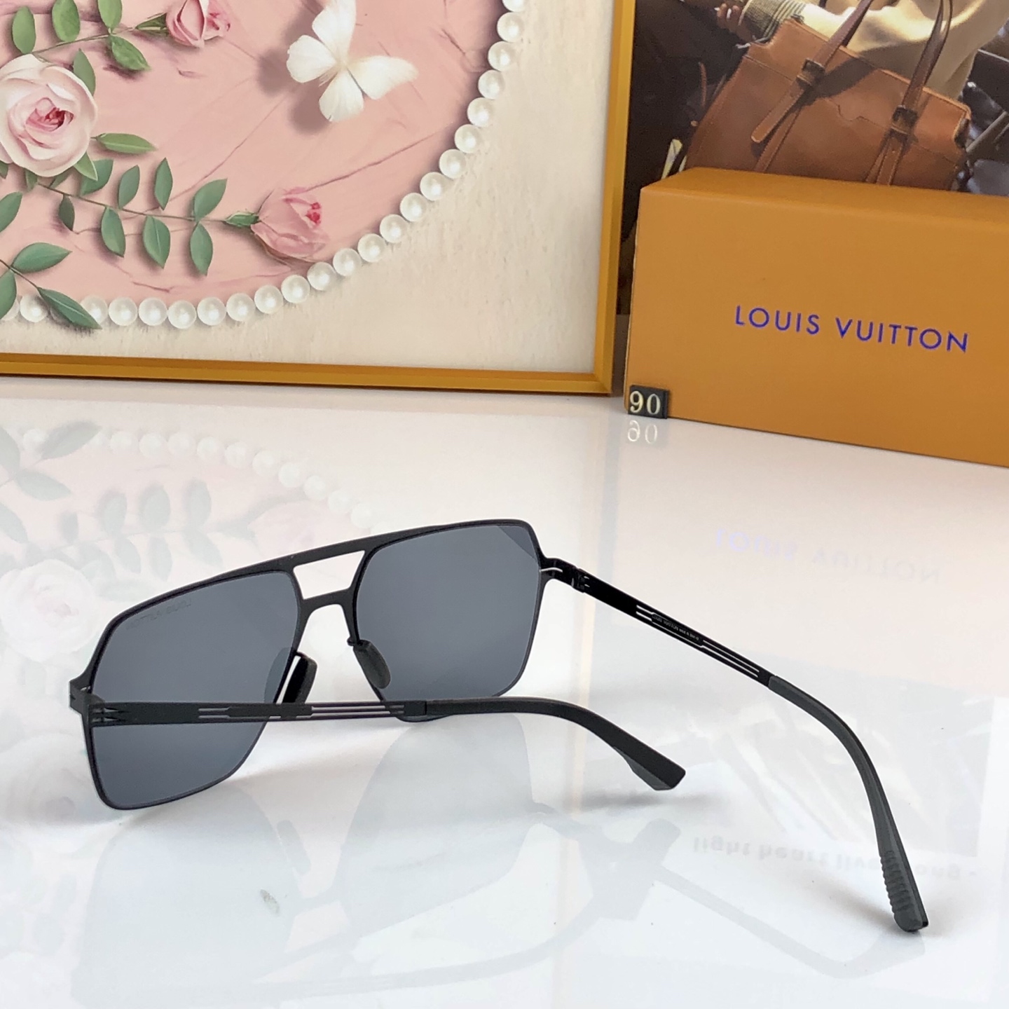 。。Louis vuitto*2026新款高端尼龙偏光防紫外线驾驶墨镜轻巧舒适双梁太阳眼镜