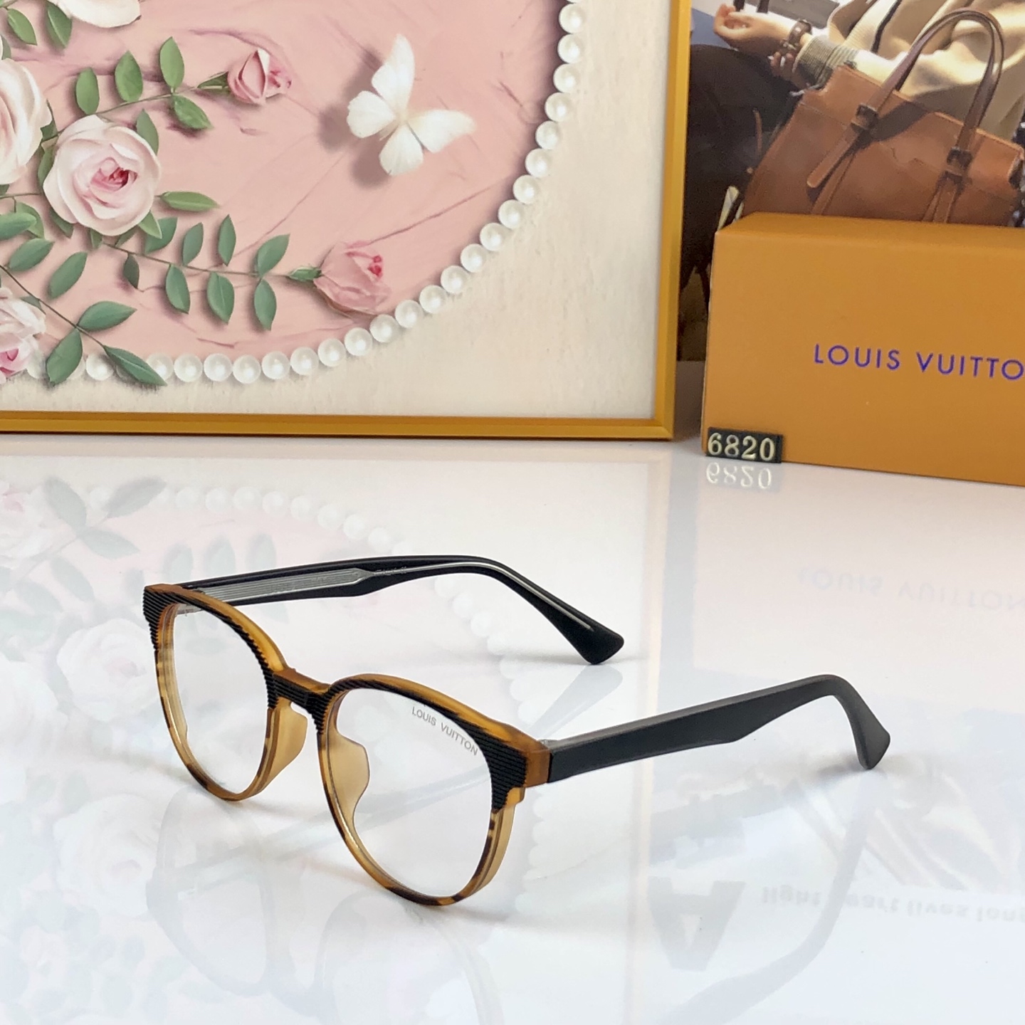 。。Louis vuitto*【品质】素颜休闲轻奢高级感复古时尚潮文艺眼镜框架男女
